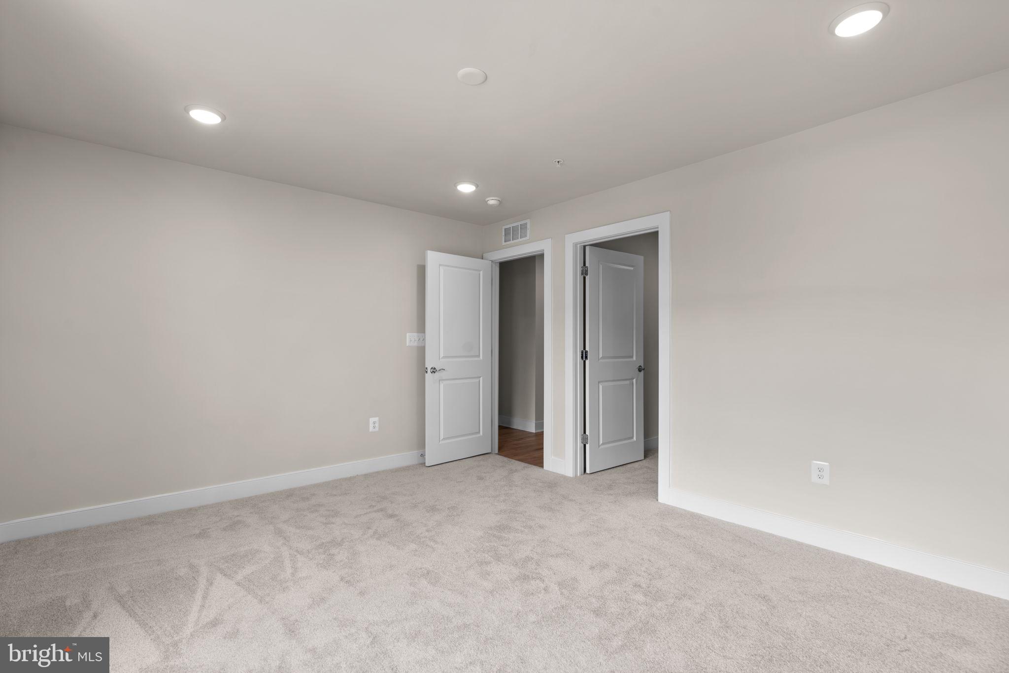 MAPLE LAWN - Residential