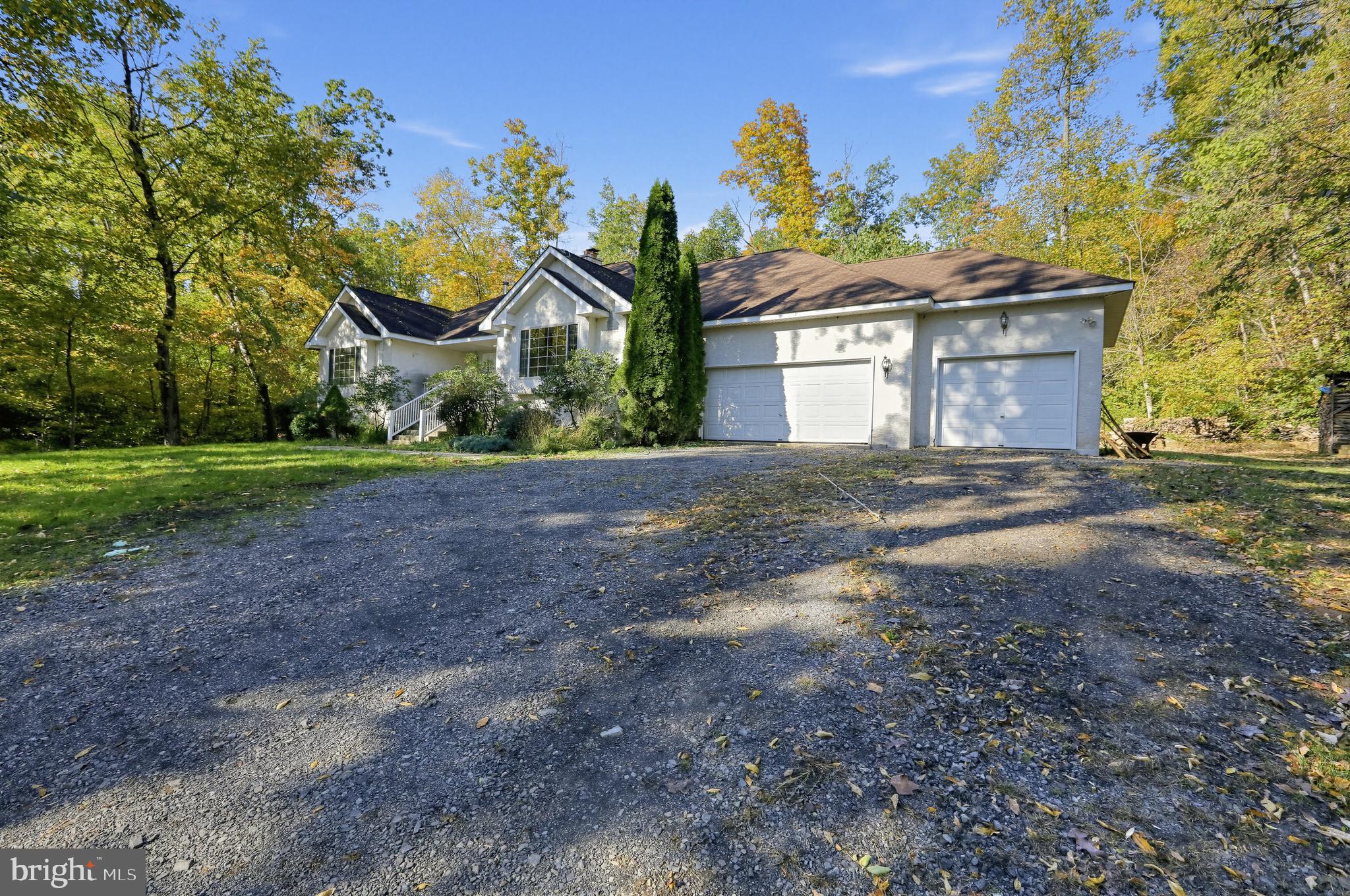 3072 LONG ROAD