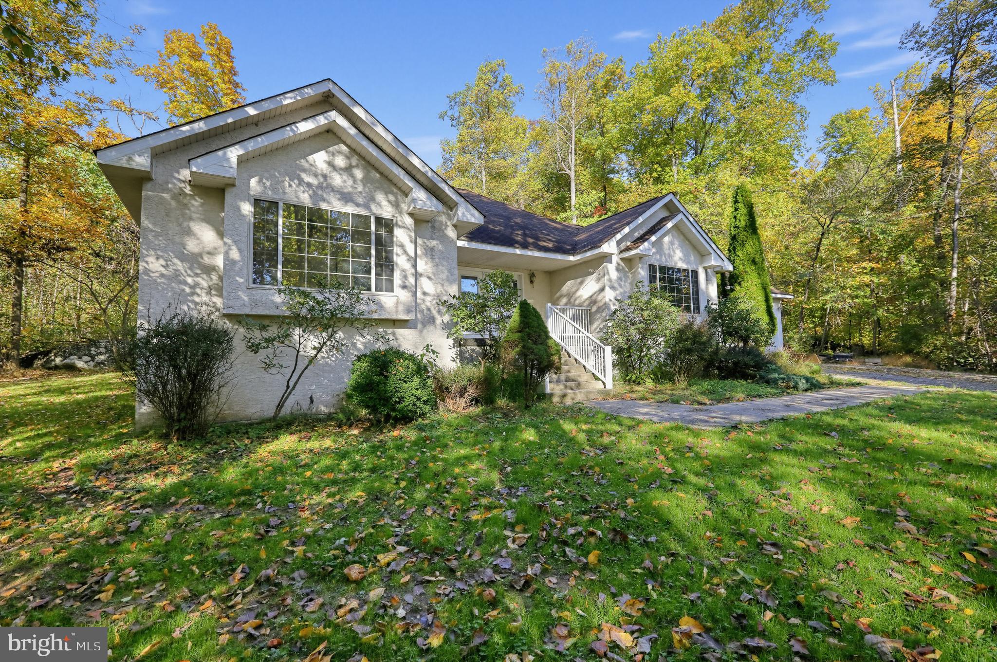 3072 LONG ROAD