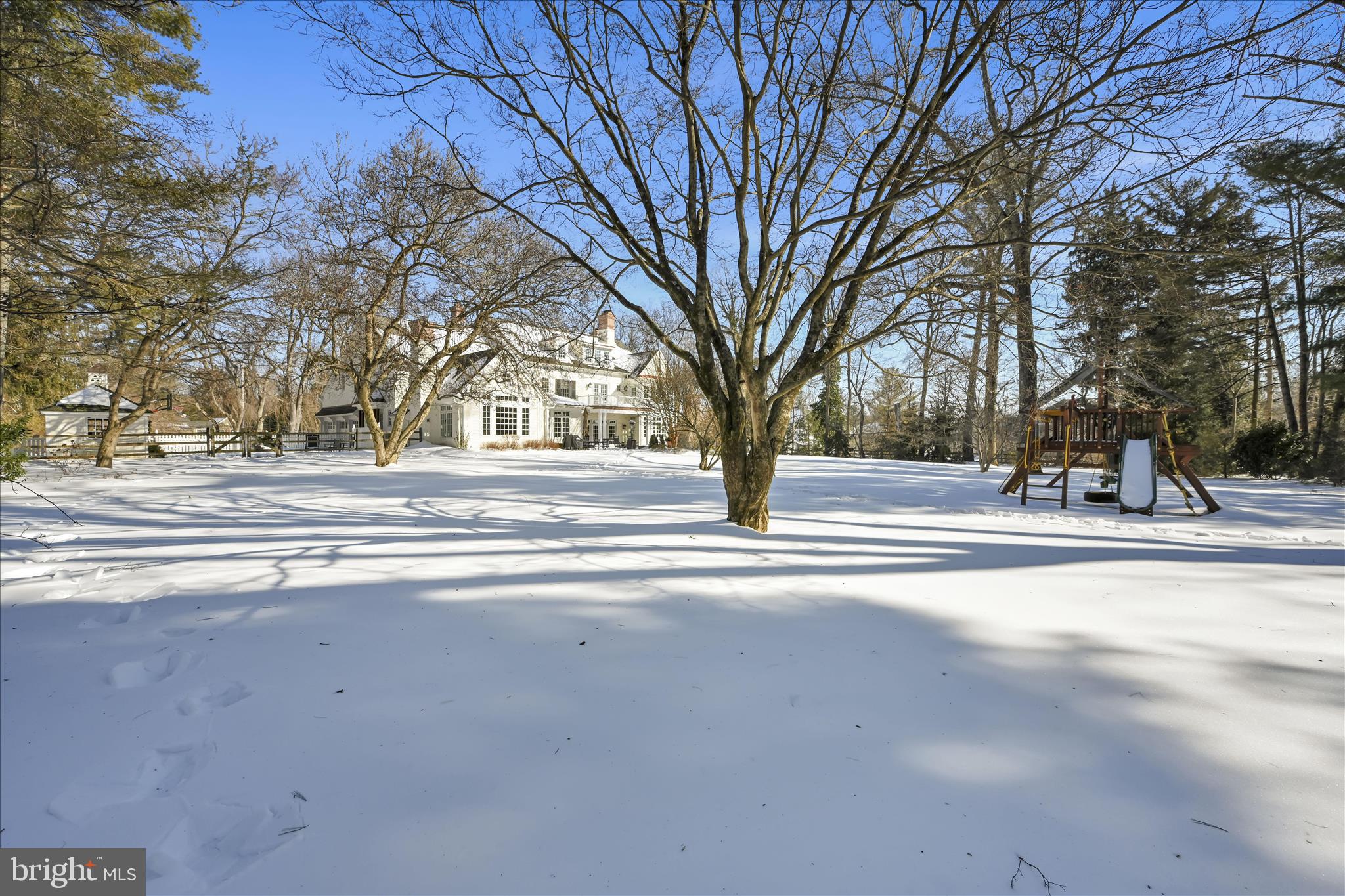 LEOPARD LAKES - Residential