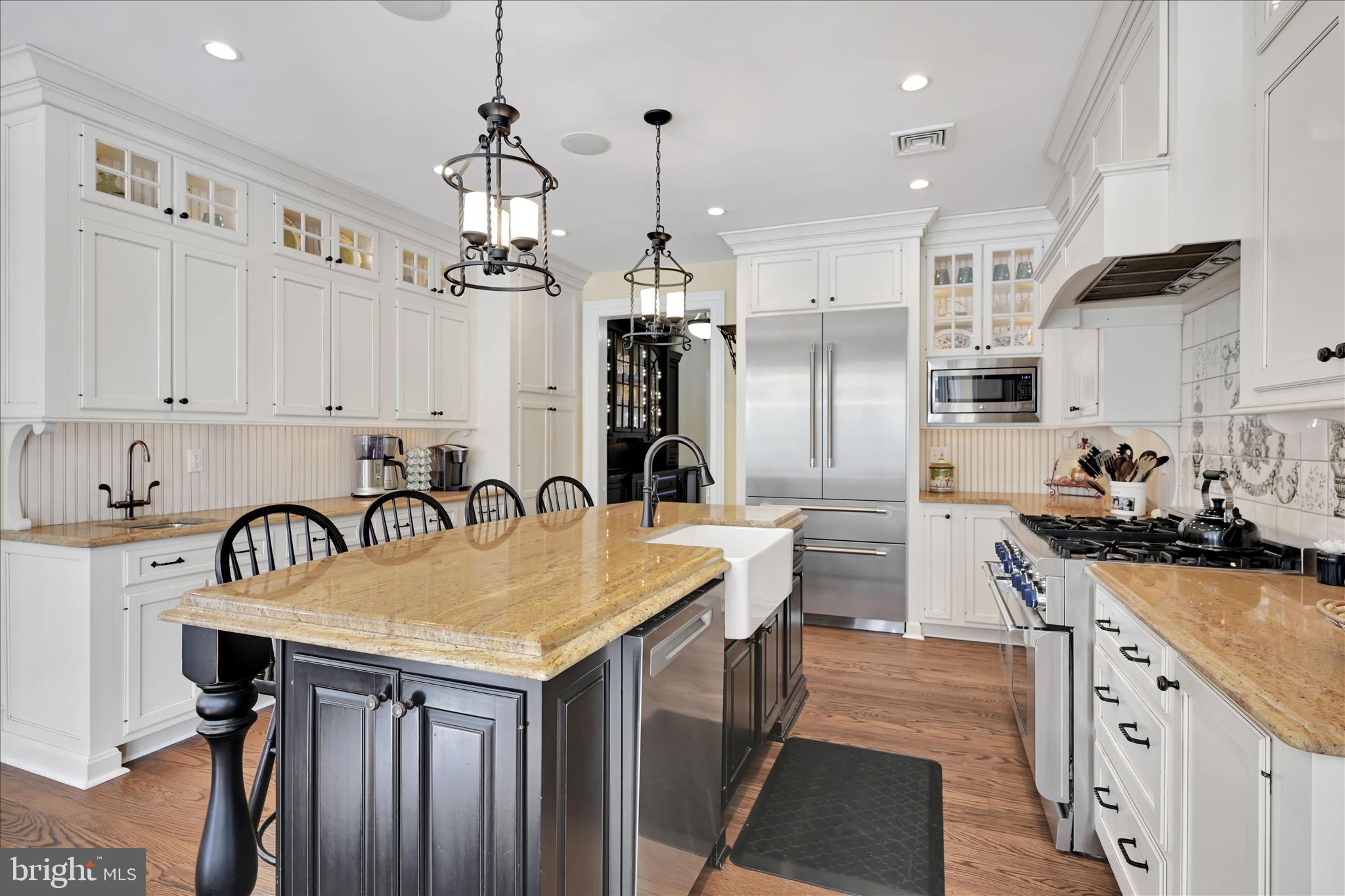 LEOPARD LAKES - Residential