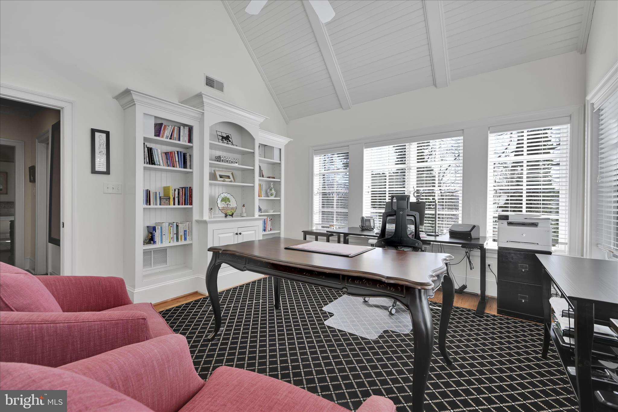 LEOPARD LAKES - Residential