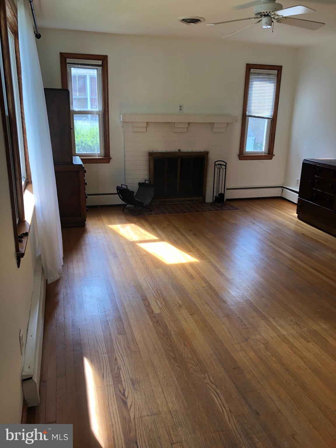 MIDDLETOWN - Residential