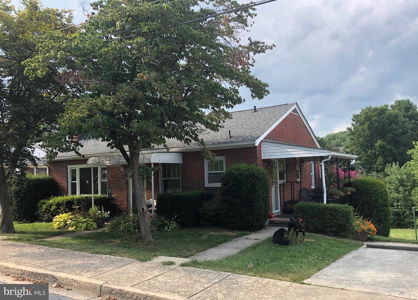 MIDDLETOWN - Residential