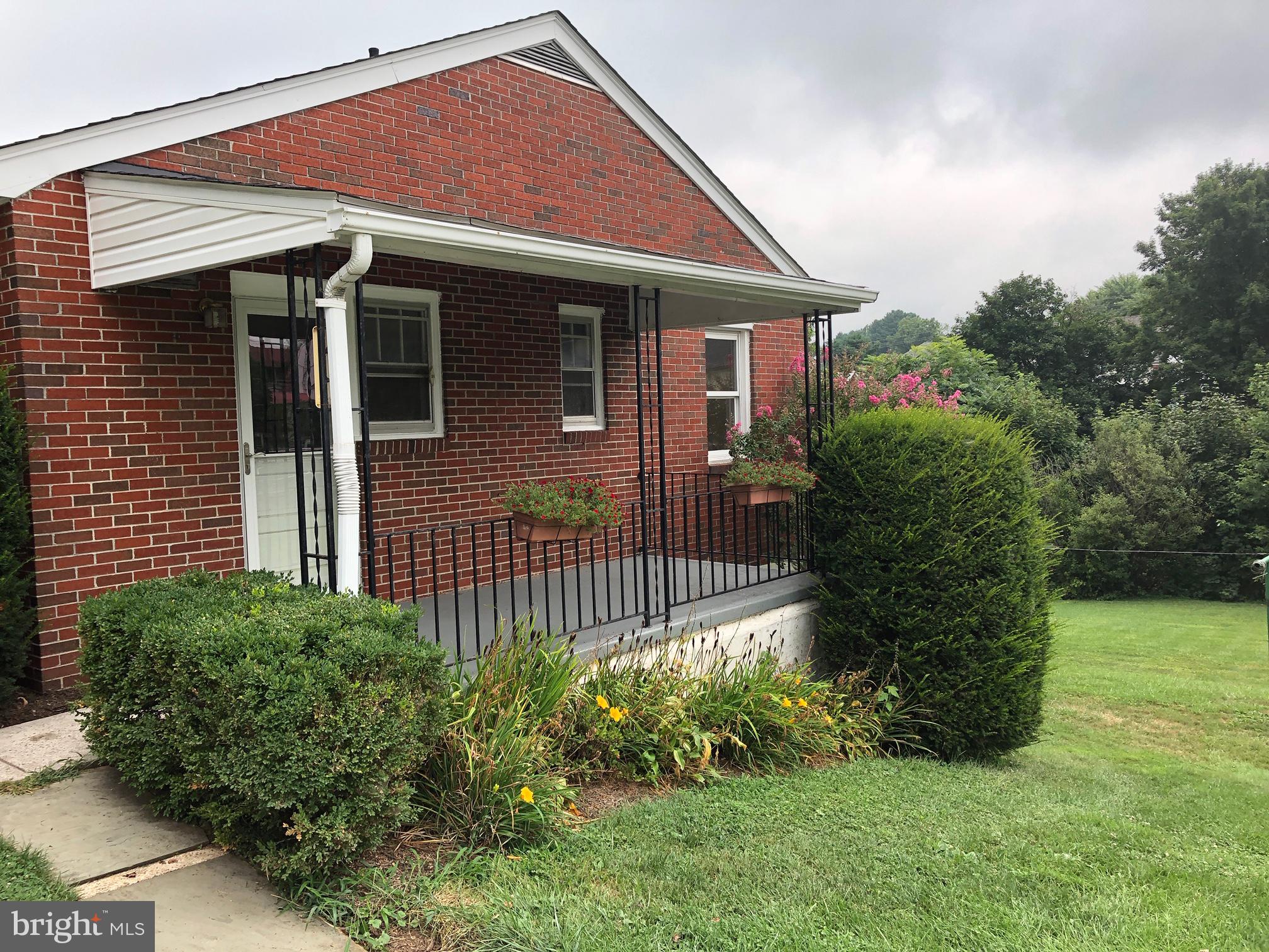 MIDDLETOWN - Residential