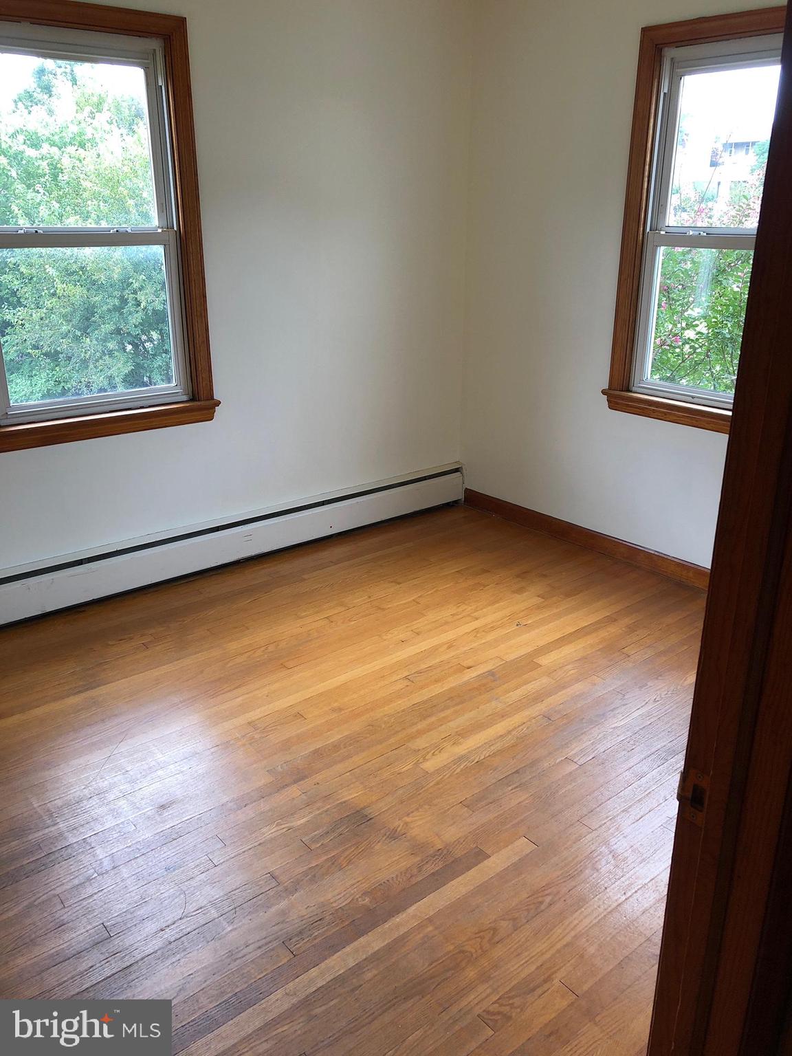 MIDDLETOWN - Residential