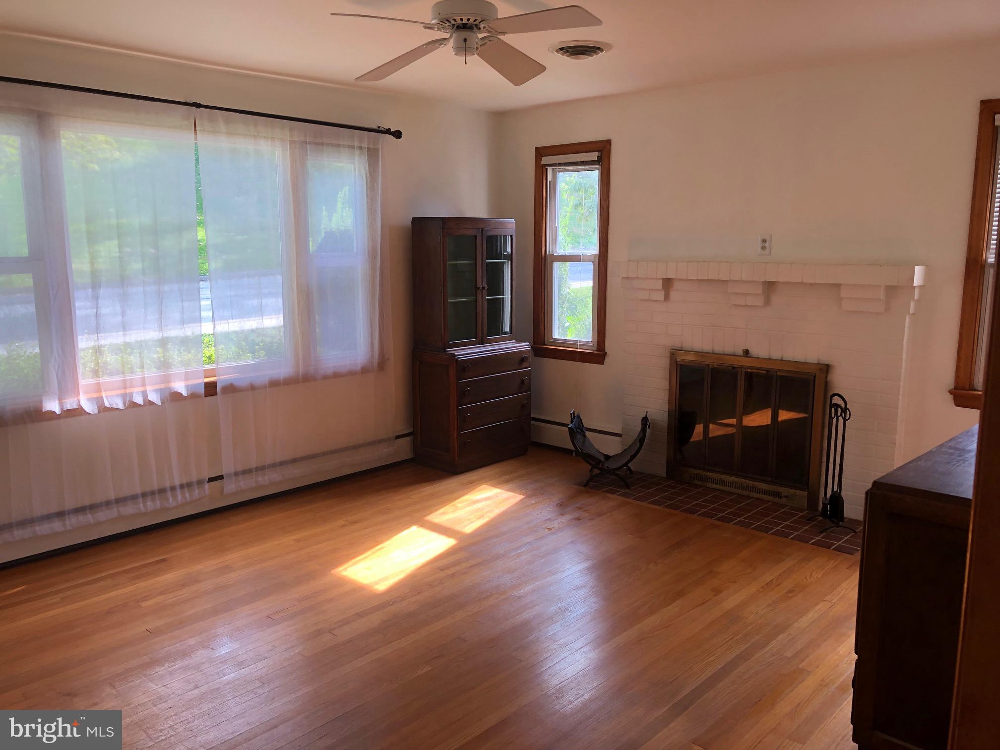 MIDDLETOWN - Residential