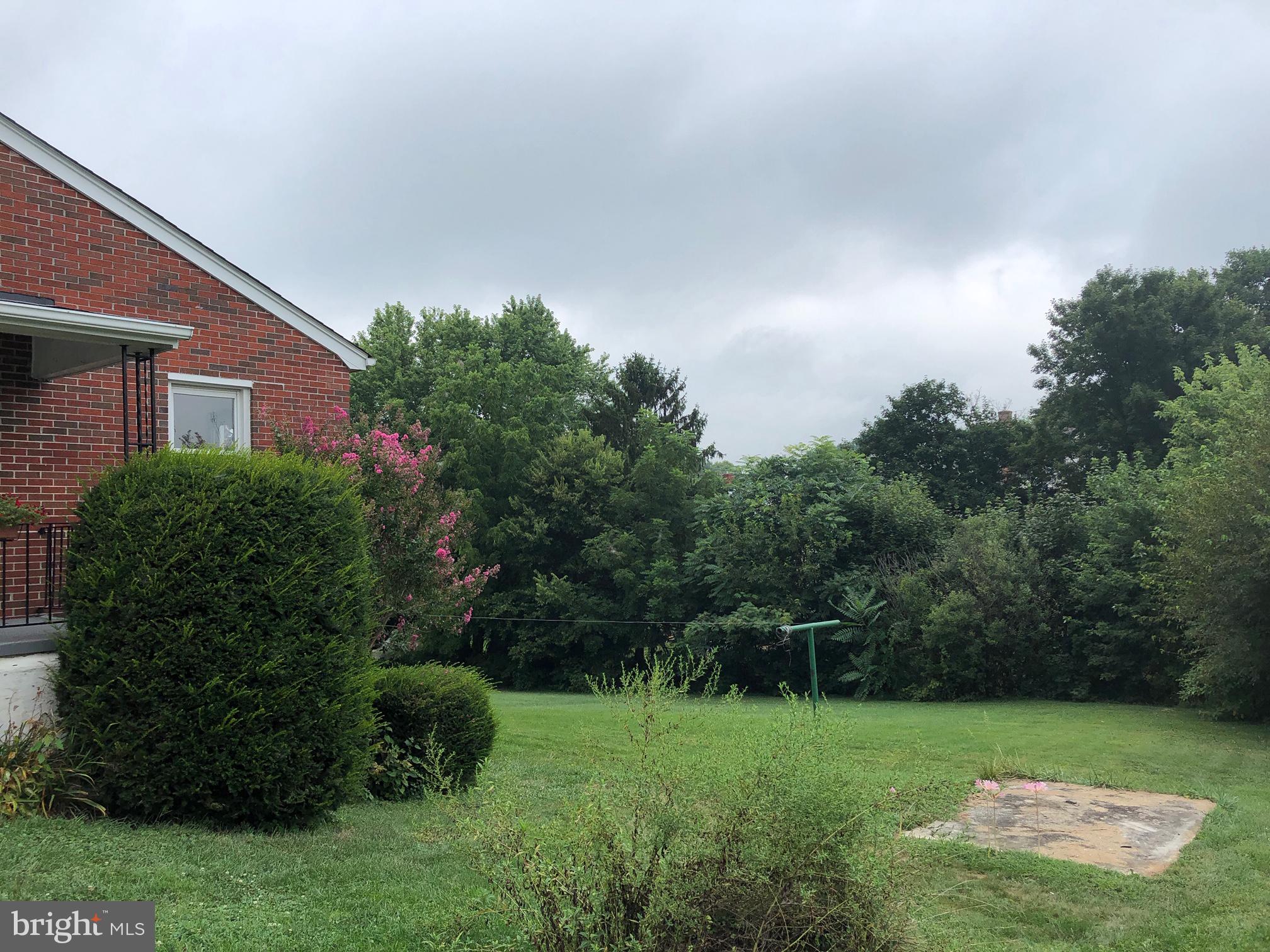 MIDDLETOWN - Residential