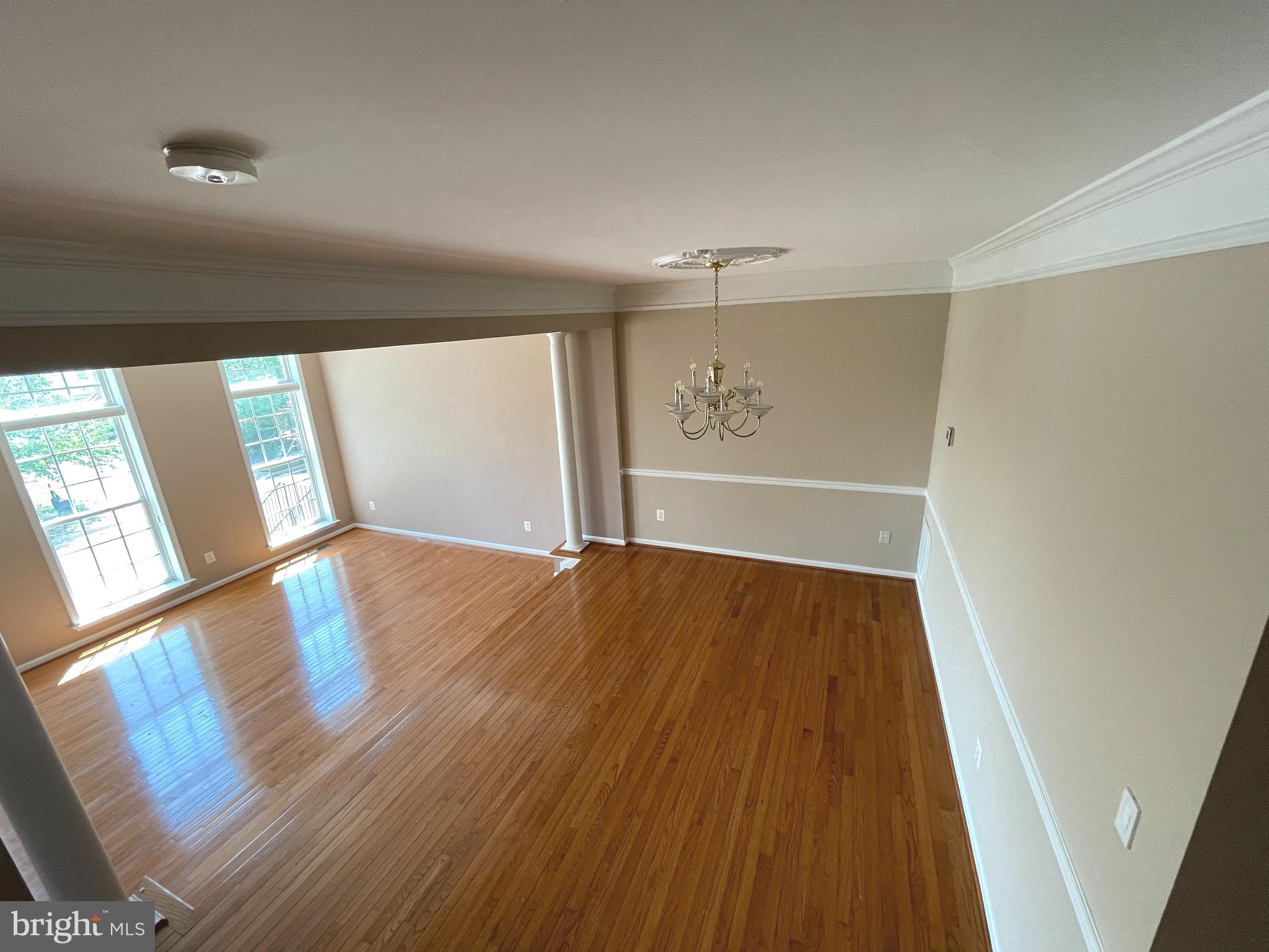 BROADLANDS SOUTH - Residential Lease