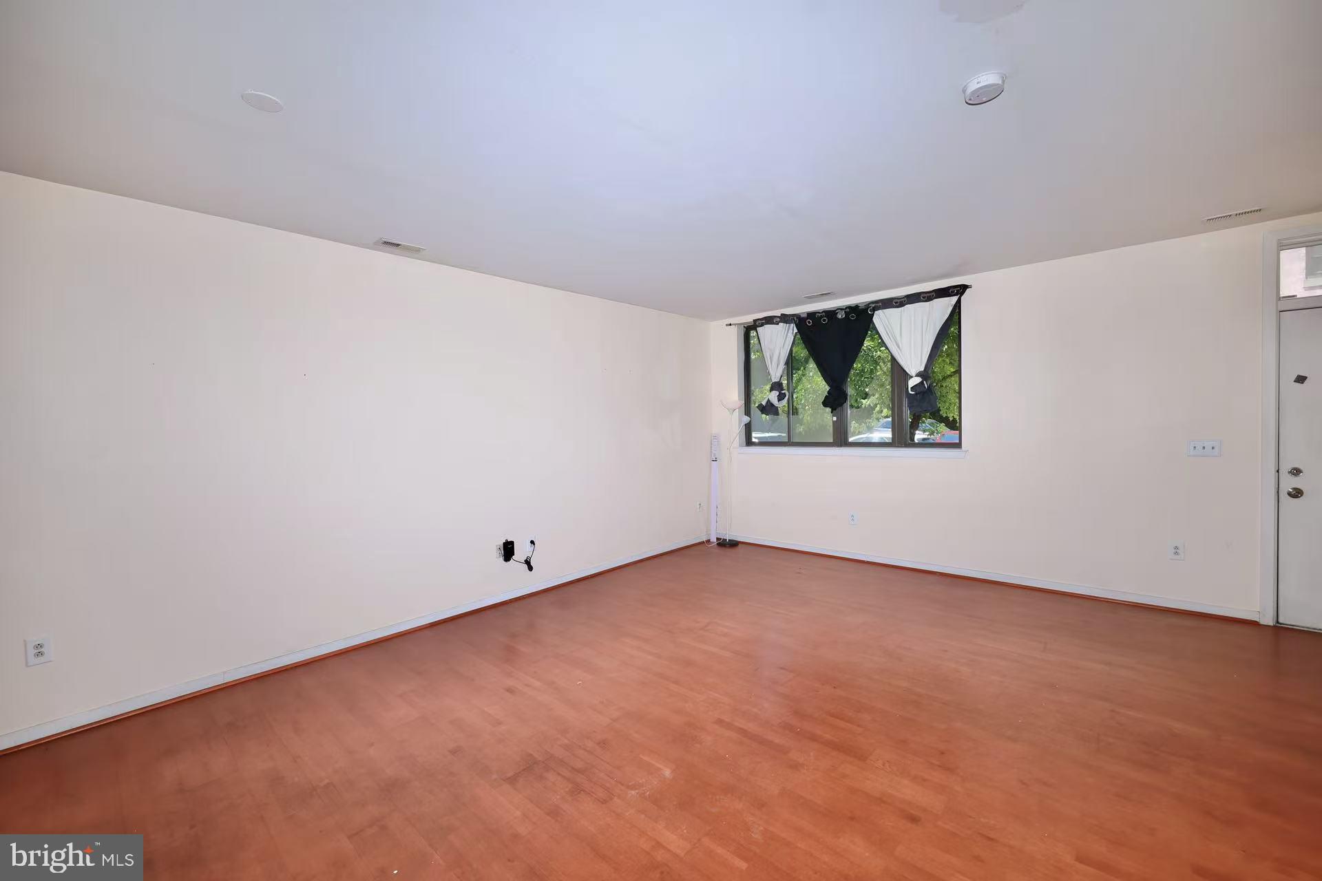 621 N 10TH STREET 00