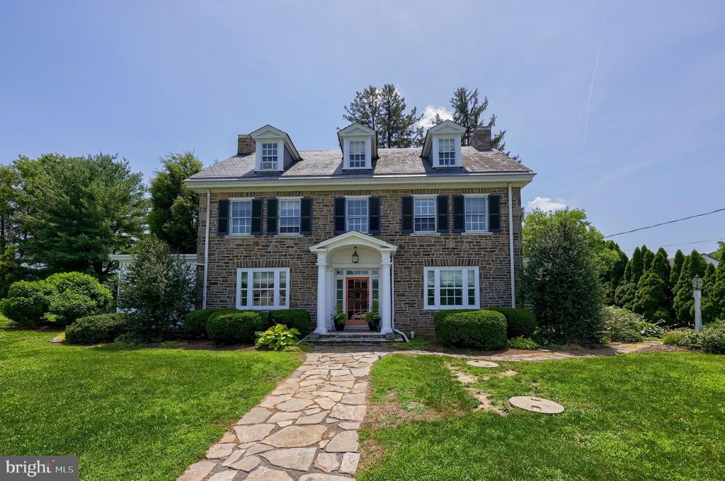 Photo of 152 Main Street, NEW PROVIDENCE, PA 17560 (MLS # PALA2072180)