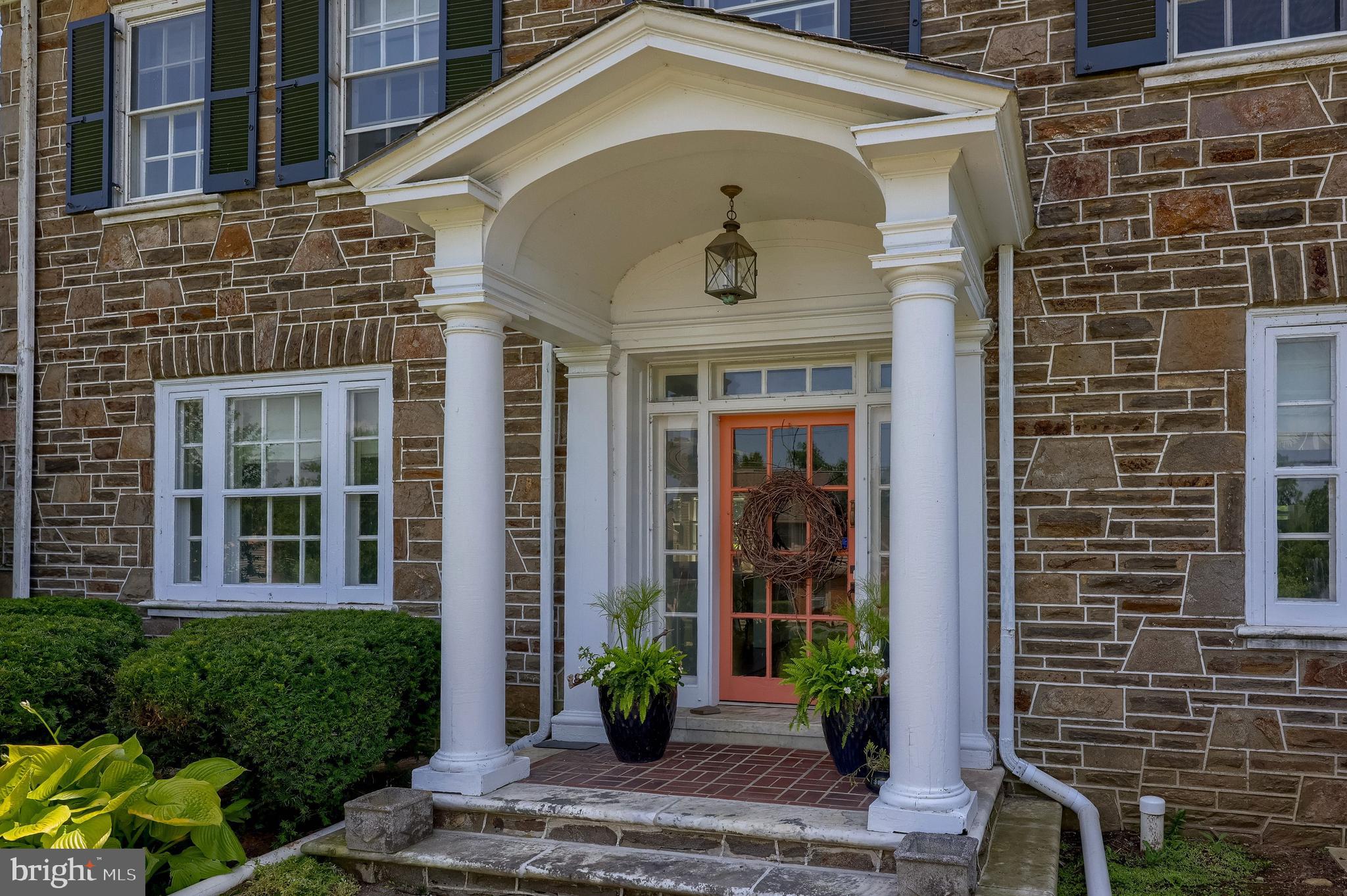 152 MAIN STREET