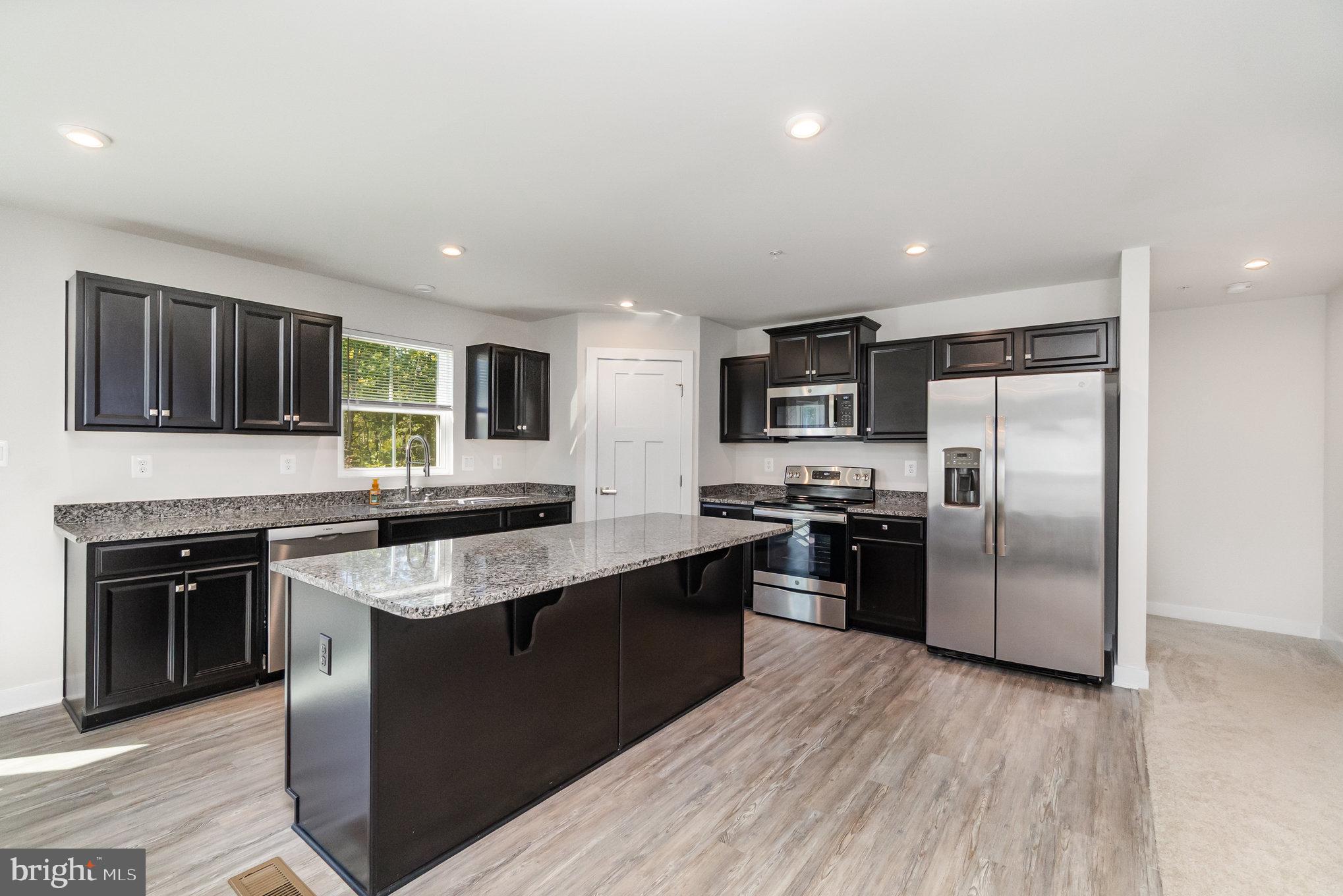 347 W CALVERT CROSSING