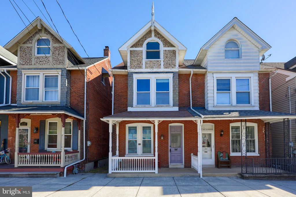 Photo of 239 S 8th Street, COLUMBIA, PA 17512 (MLS # PALA2078556)