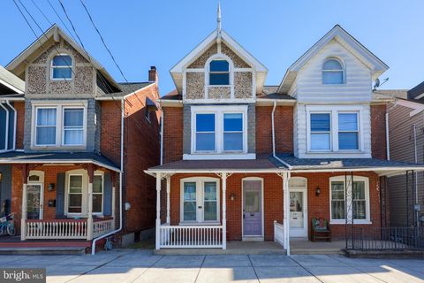 Photo of 239 S 8th Street, COLUMBIA, PA 17512 (MLS # PALA2078556)