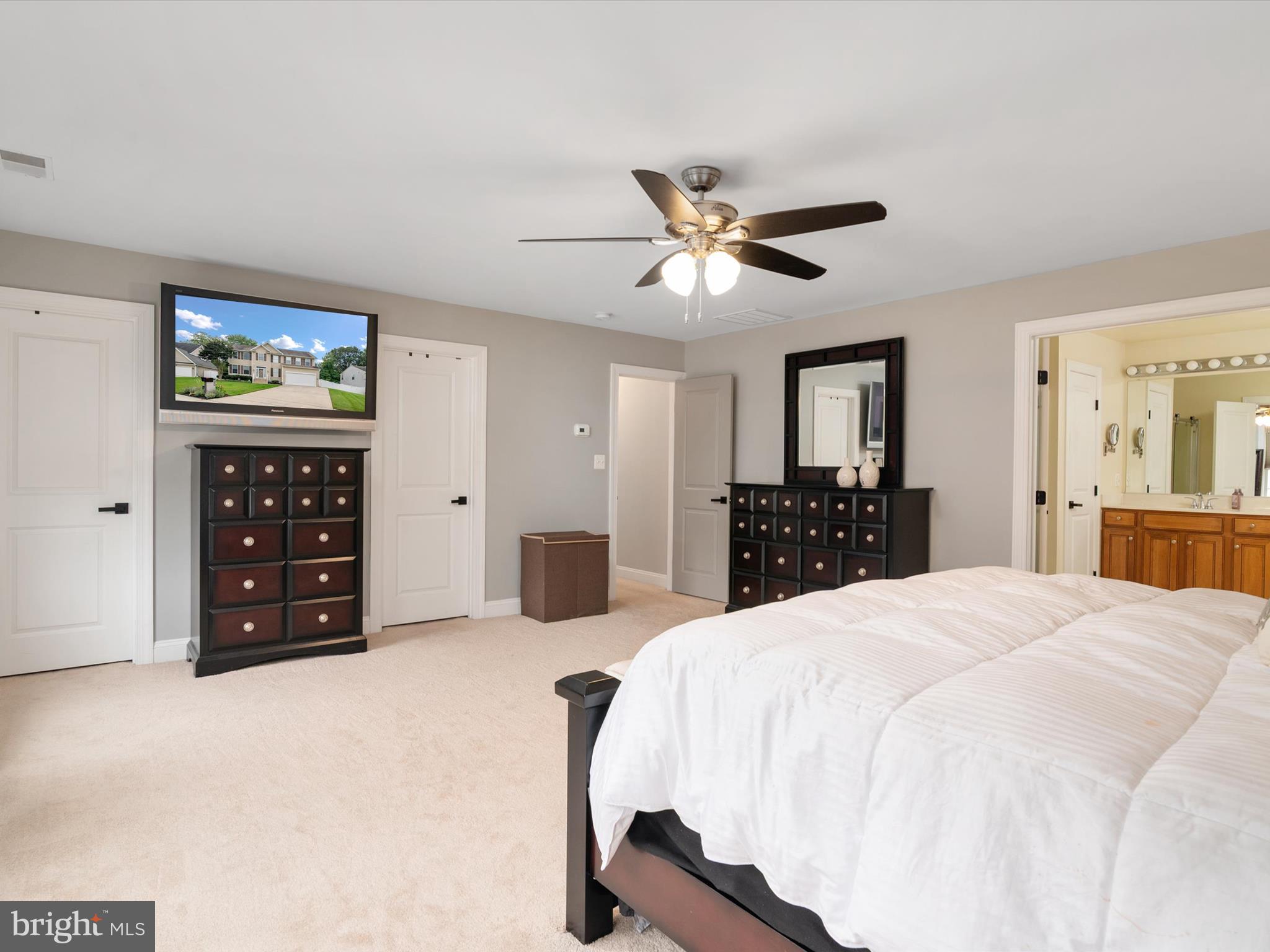 SHADY BROOK - Residential