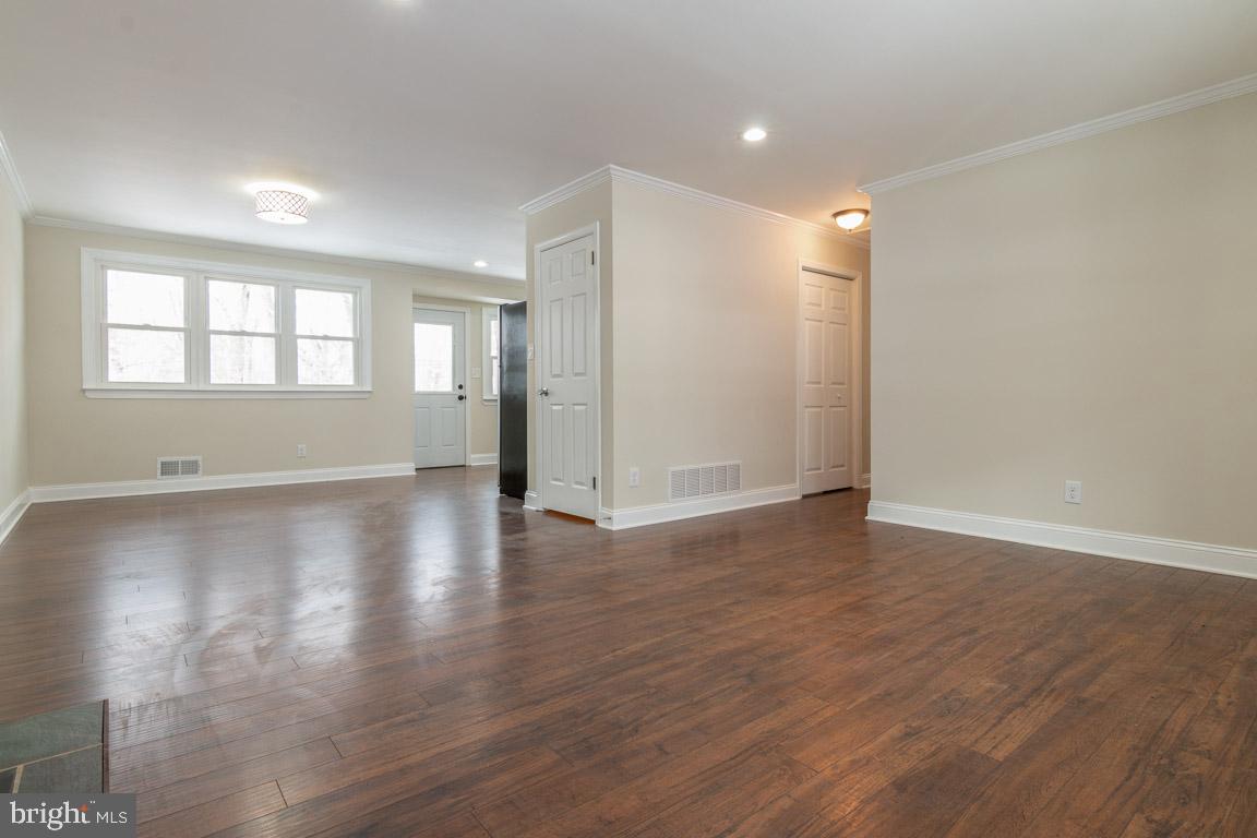 PERRING PARK - Residential