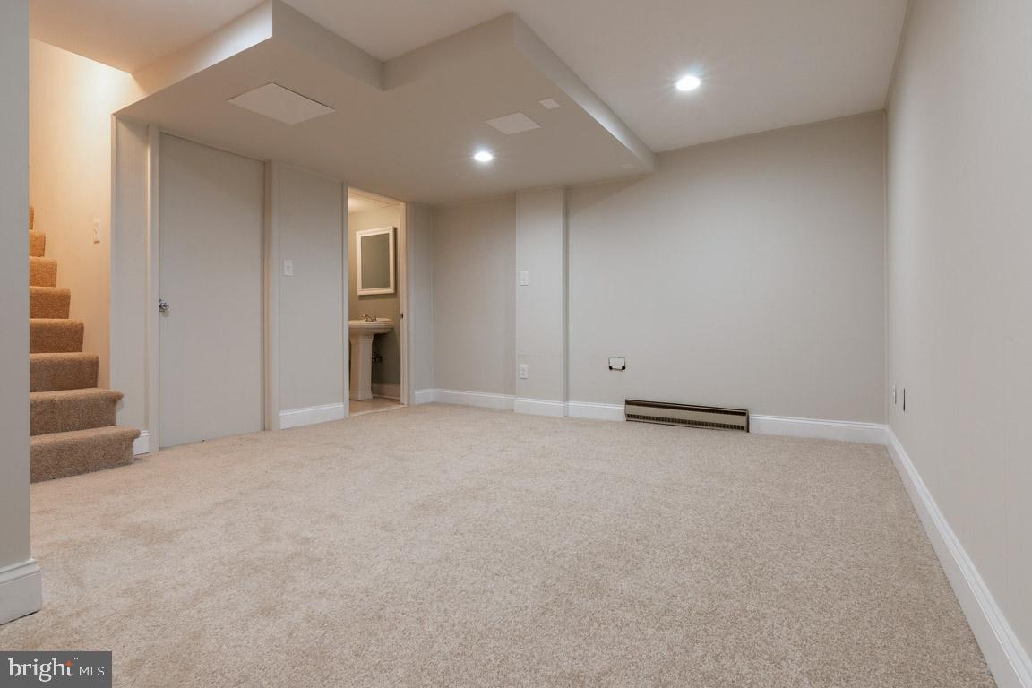 PERRING PARK - Residential