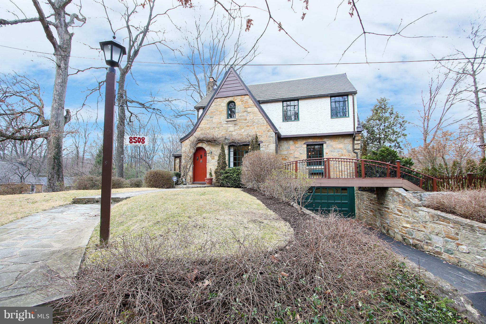 WOODHAVEN - Residential