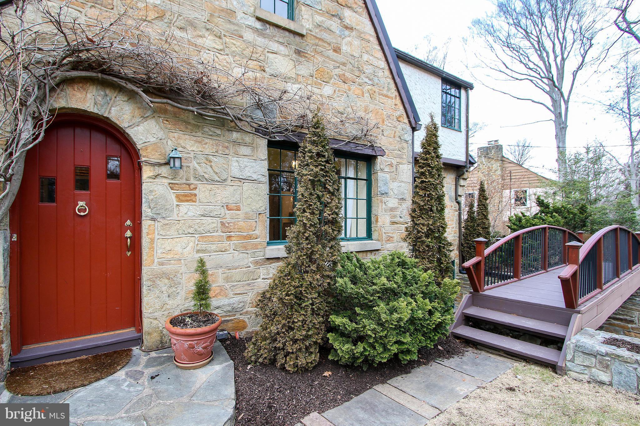 WOODHAVEN - Residential