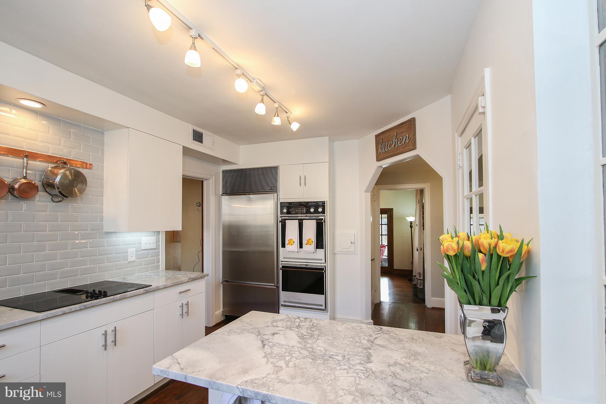 WOODHAVEN - Residential