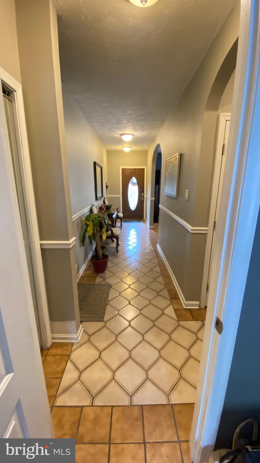 LARGO KNOLLS - Residential