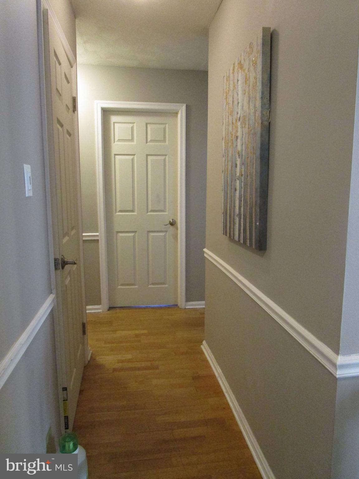 LARGO KNOLLS - Residential