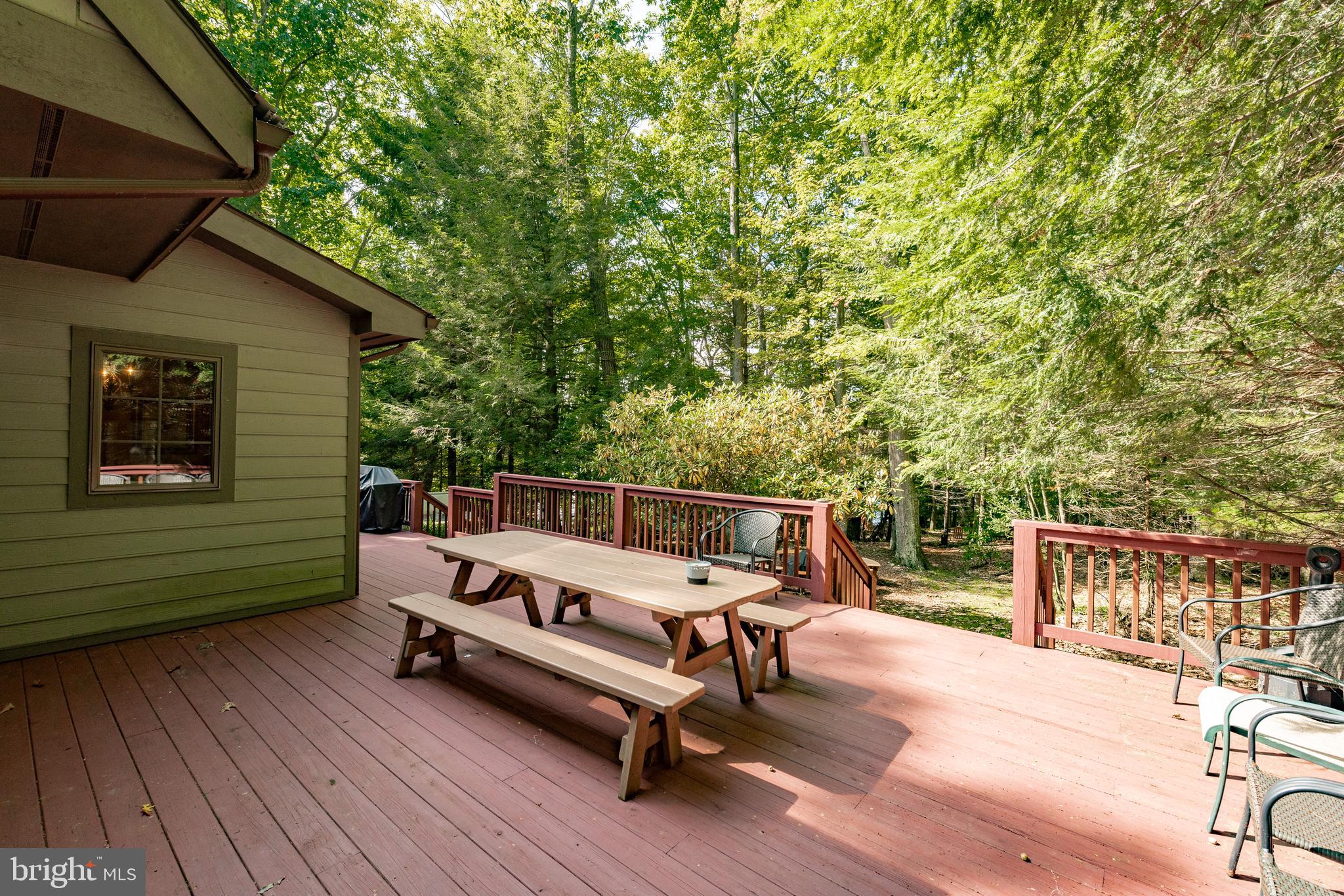 LAKE SHORE DRIVE - Residential
