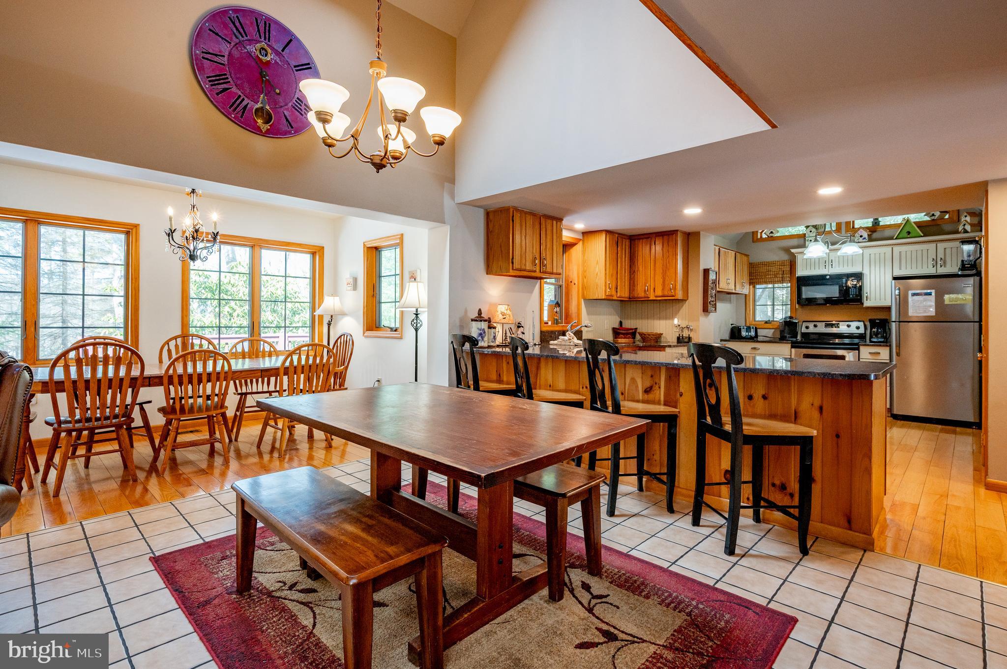 LAKE SHORE DRIVE - Residential