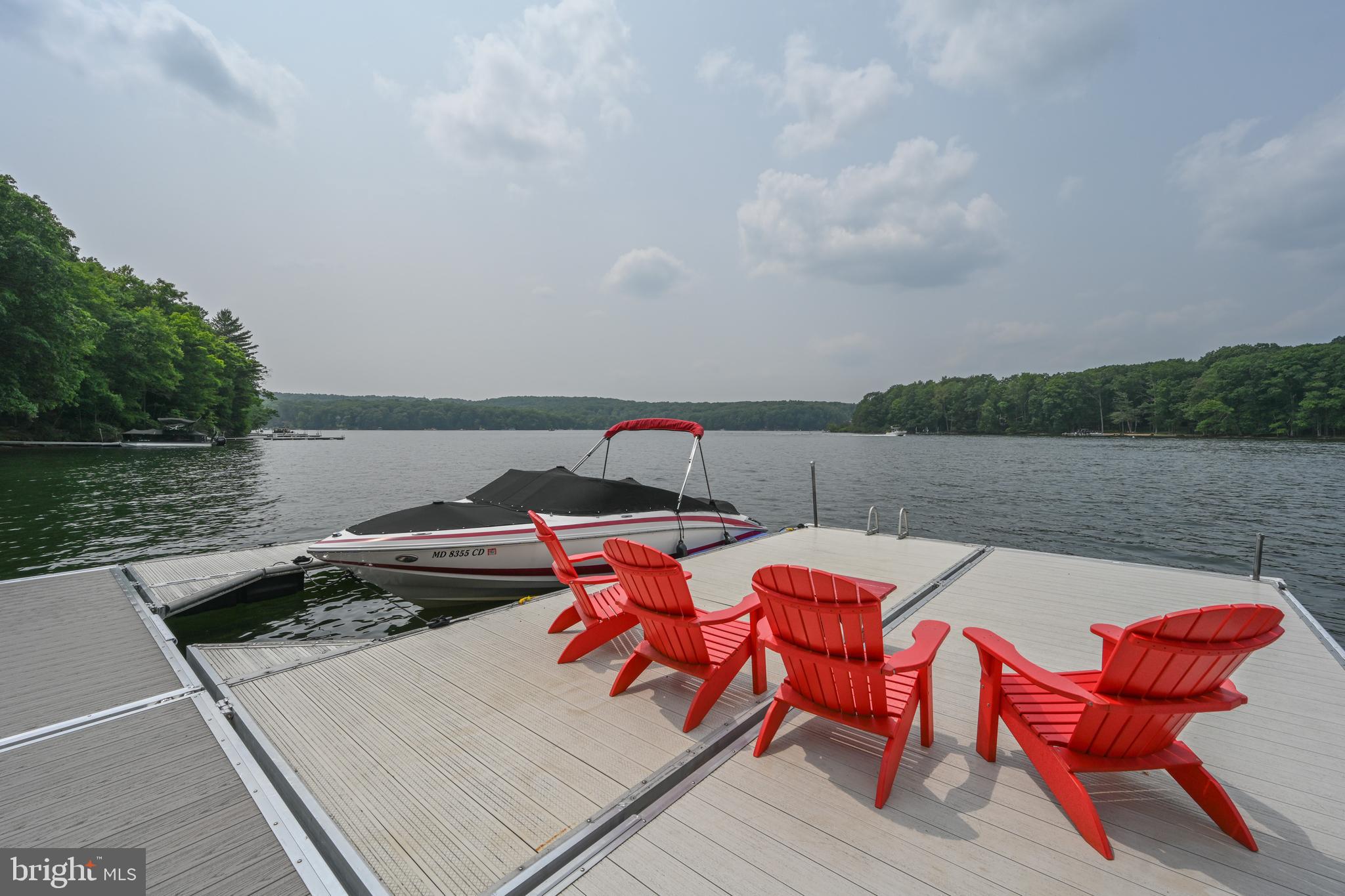 LAKE SHORE DRIVE - Residential