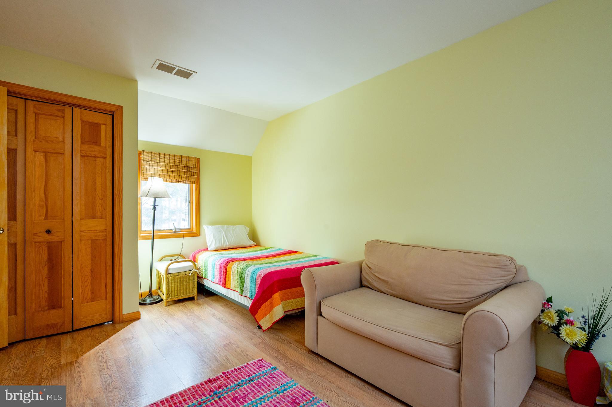 LAKE SHORE DRIVE - Residential