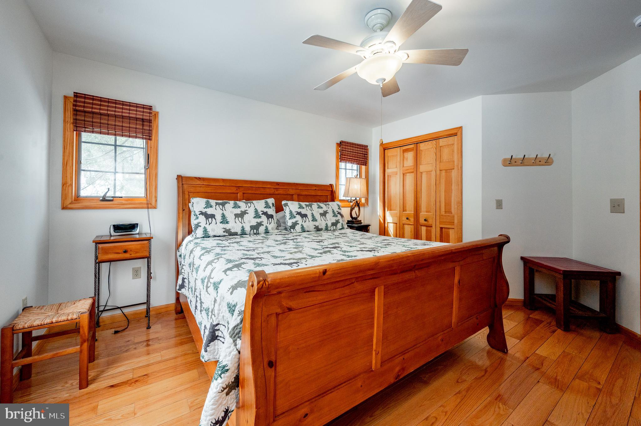 LAKE SHORE DRIVE - Residential