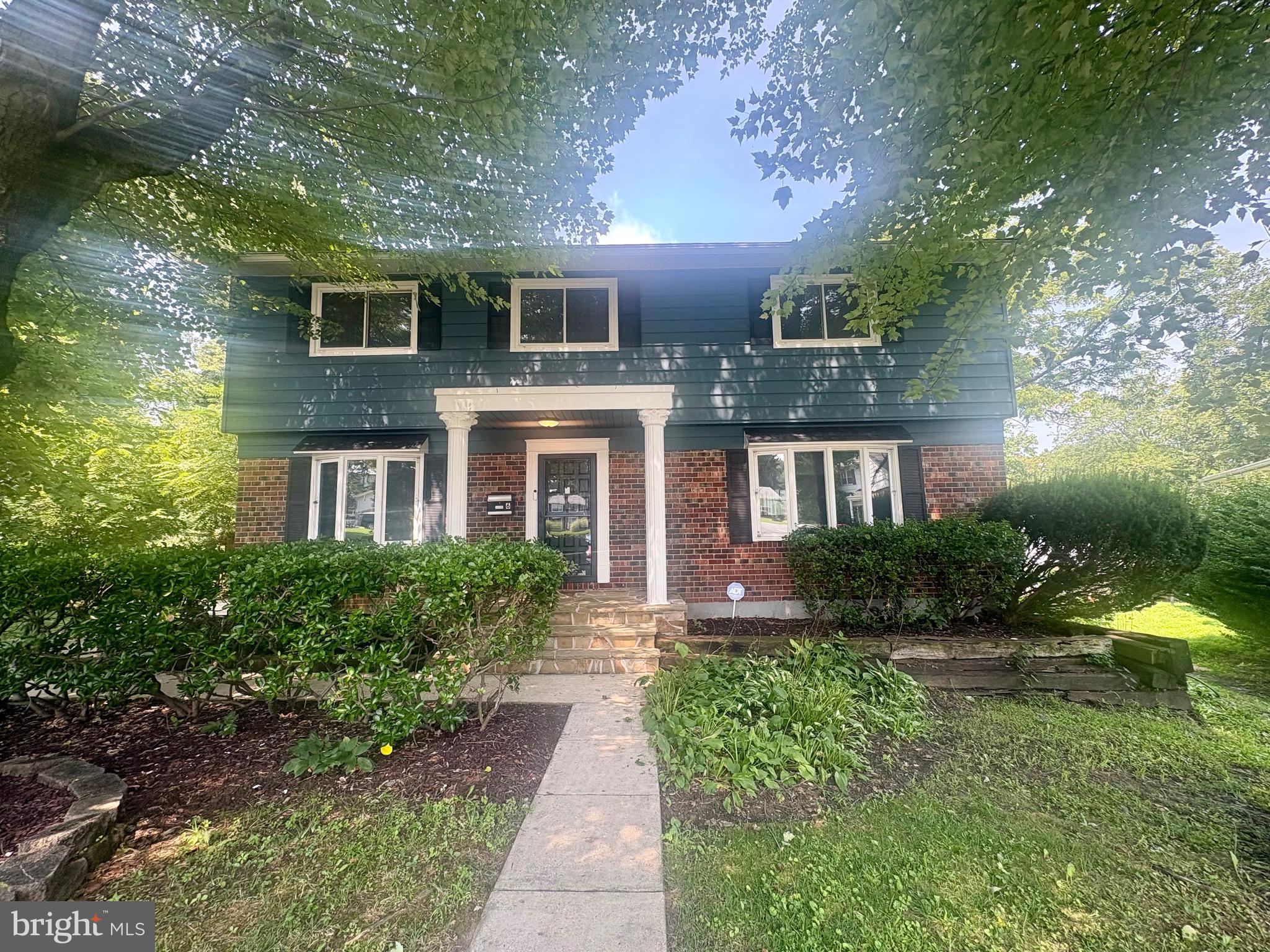6 BYERS COURT