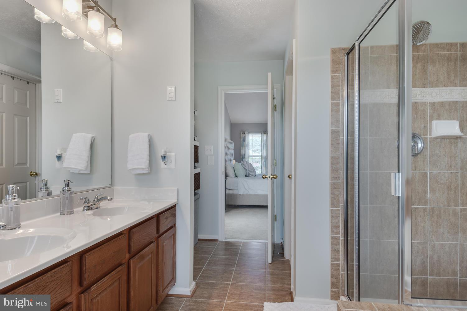 CATTAIL COMMONS - Residential