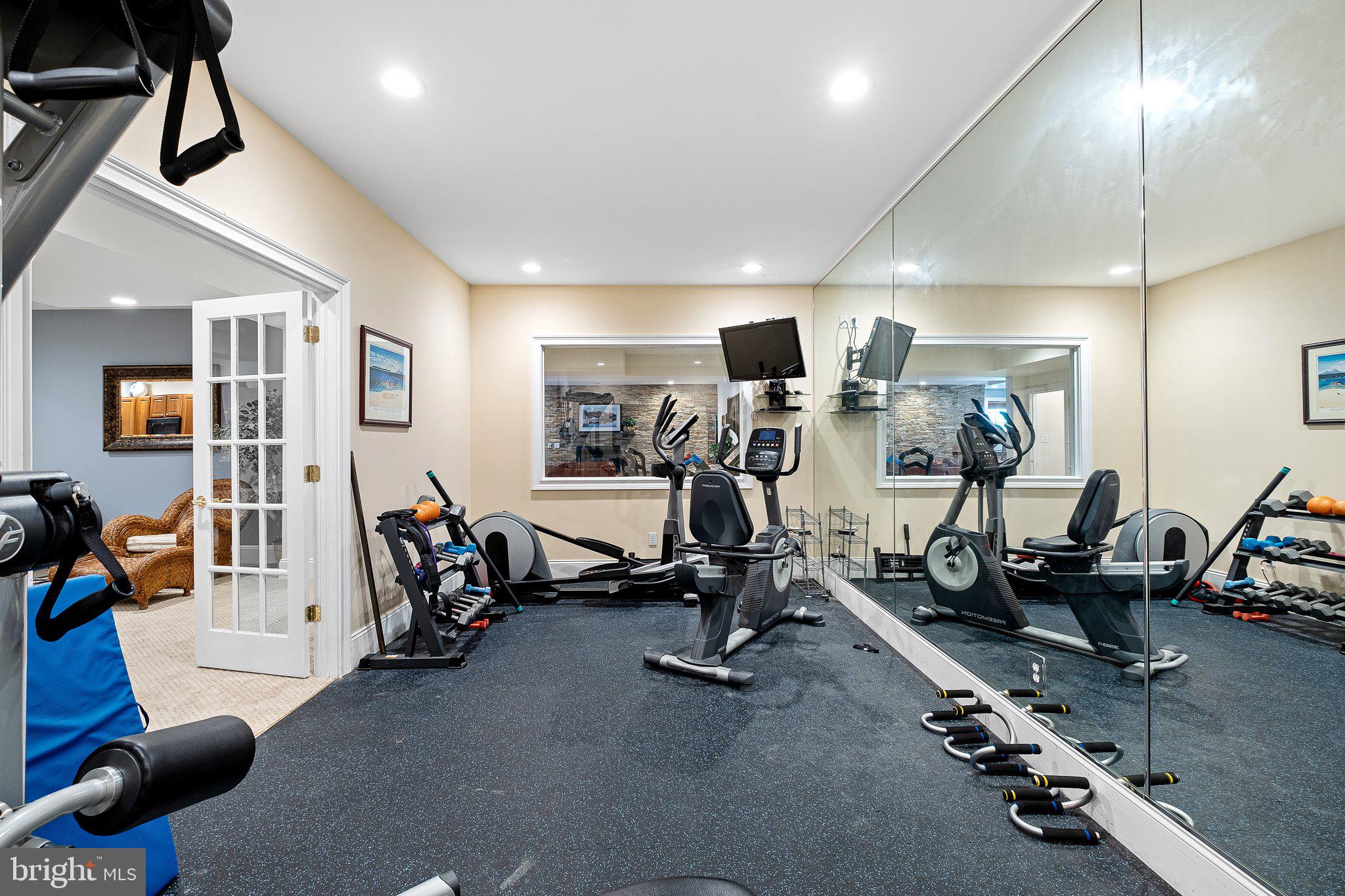 GLENMOORE WOODS - Residential