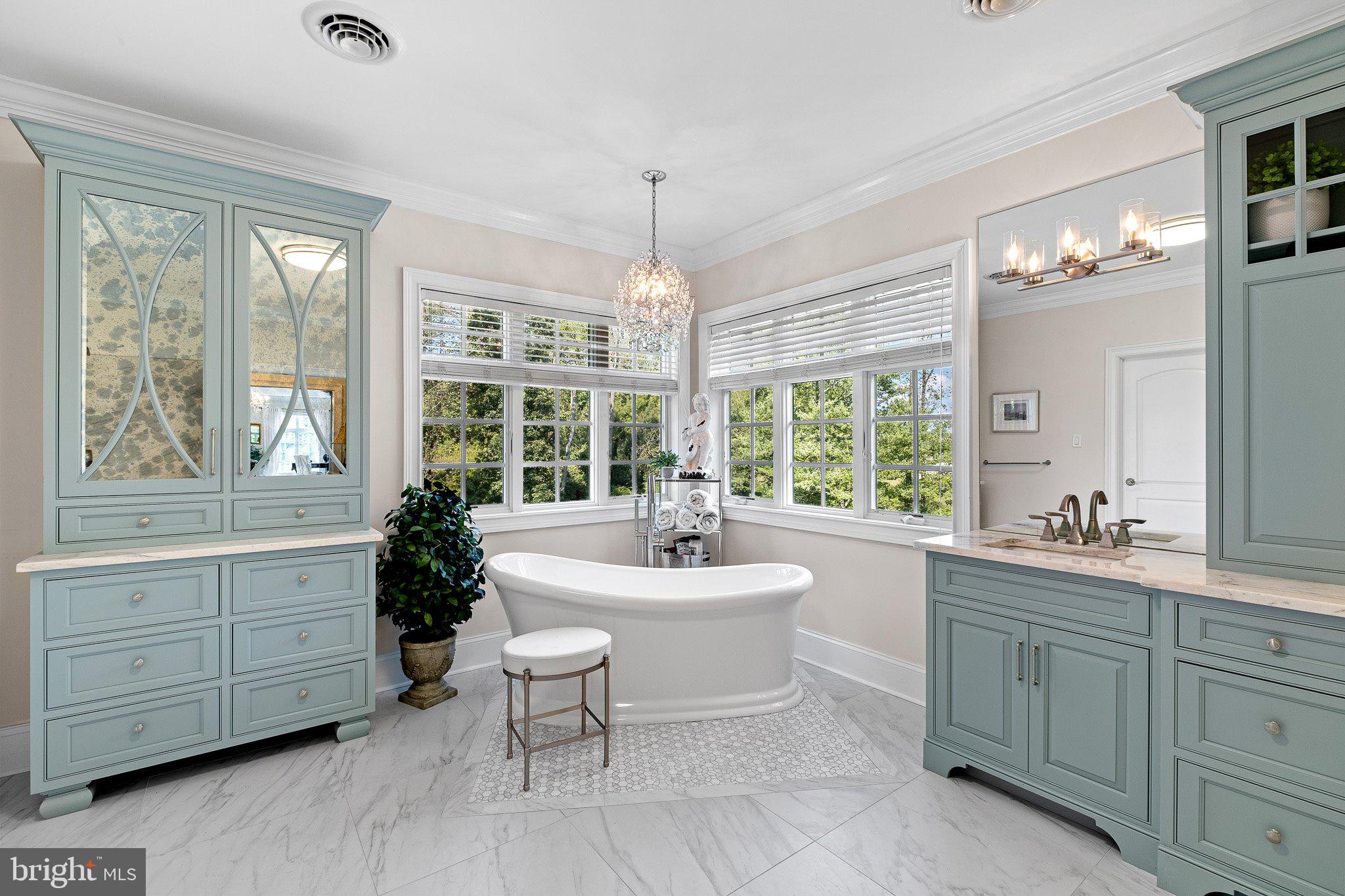 GLENMOORE WOODS - Residential