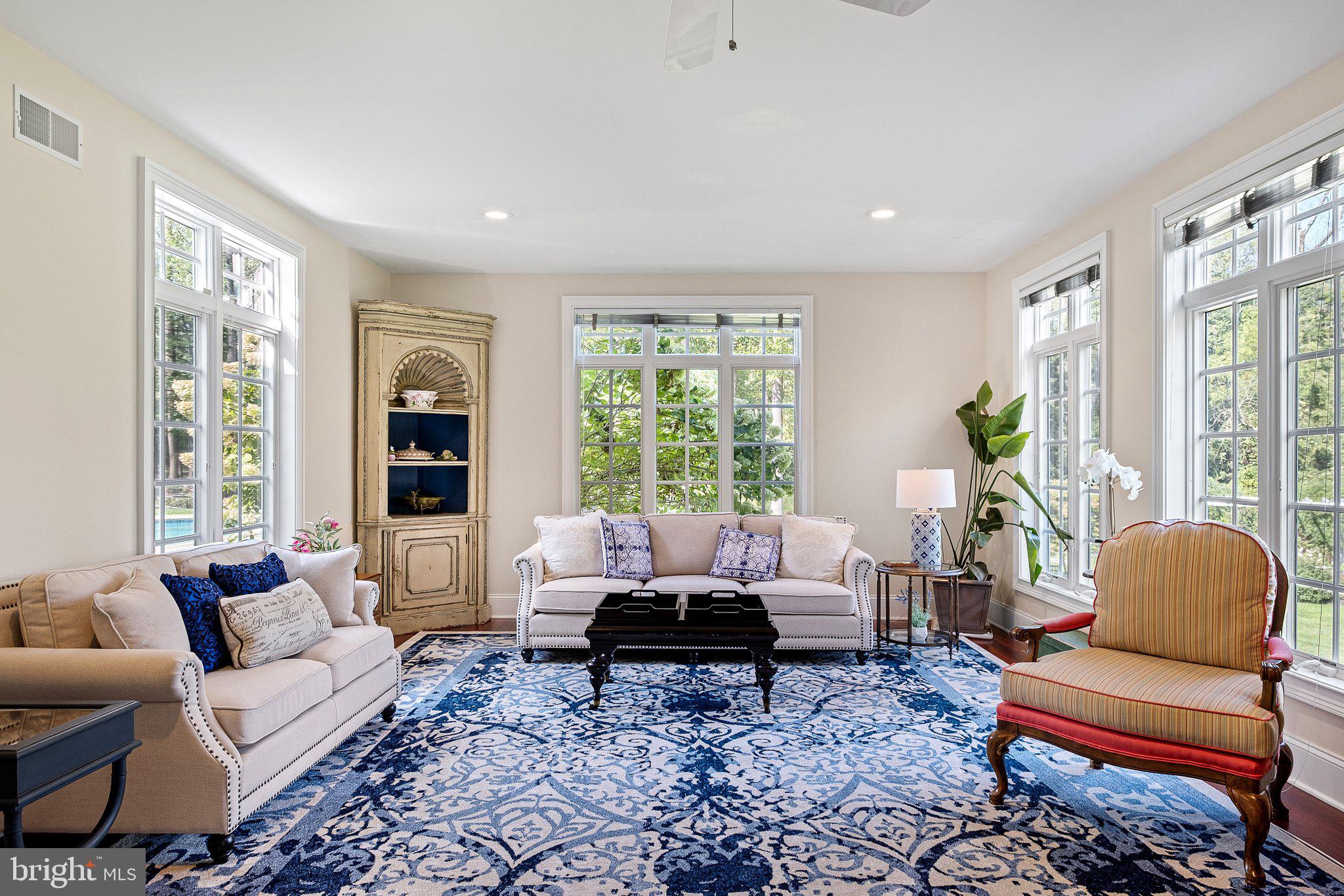 GLENMOORE WOODS - Residential