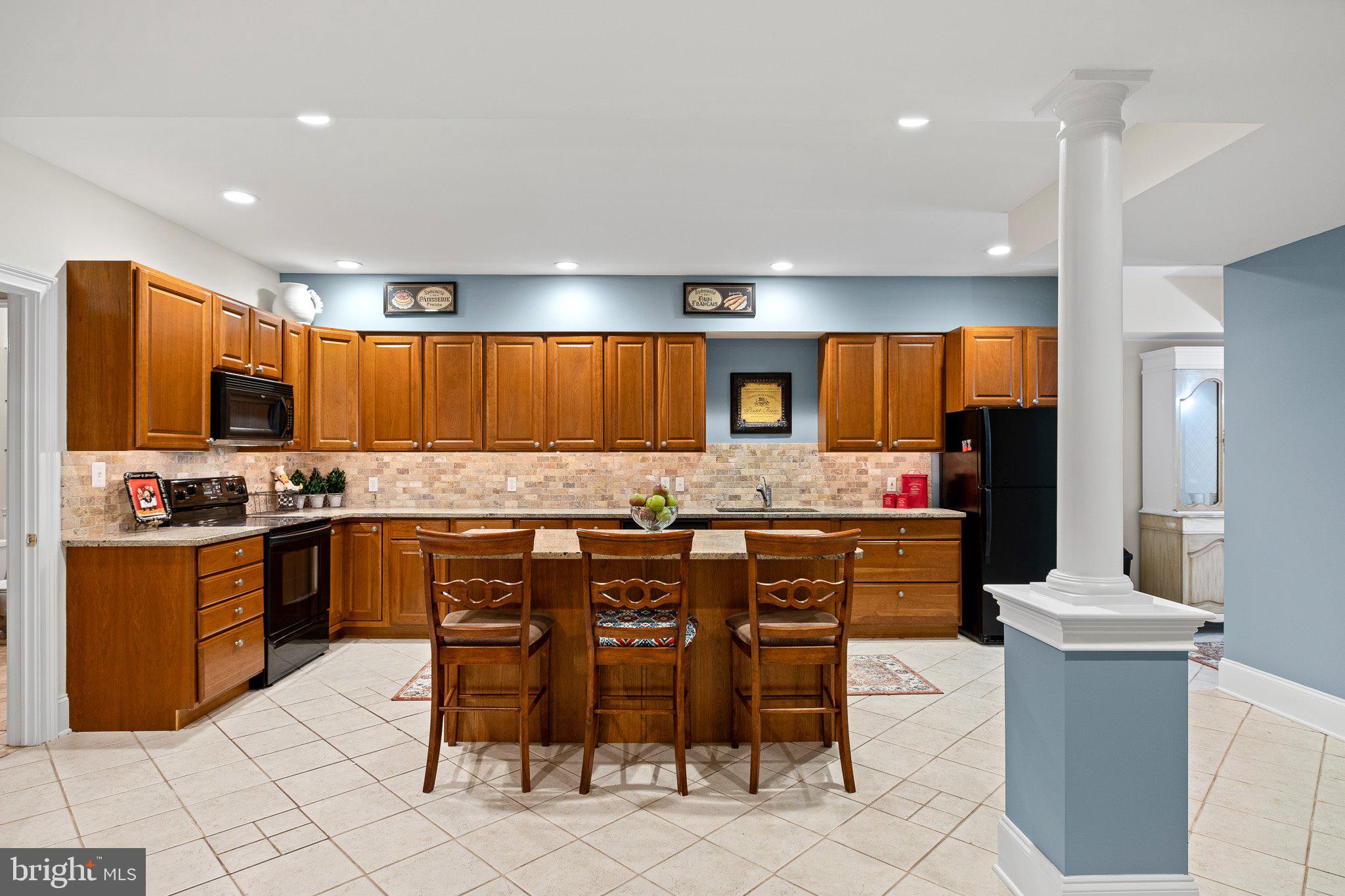 GLENMOORE WOODS - Residential