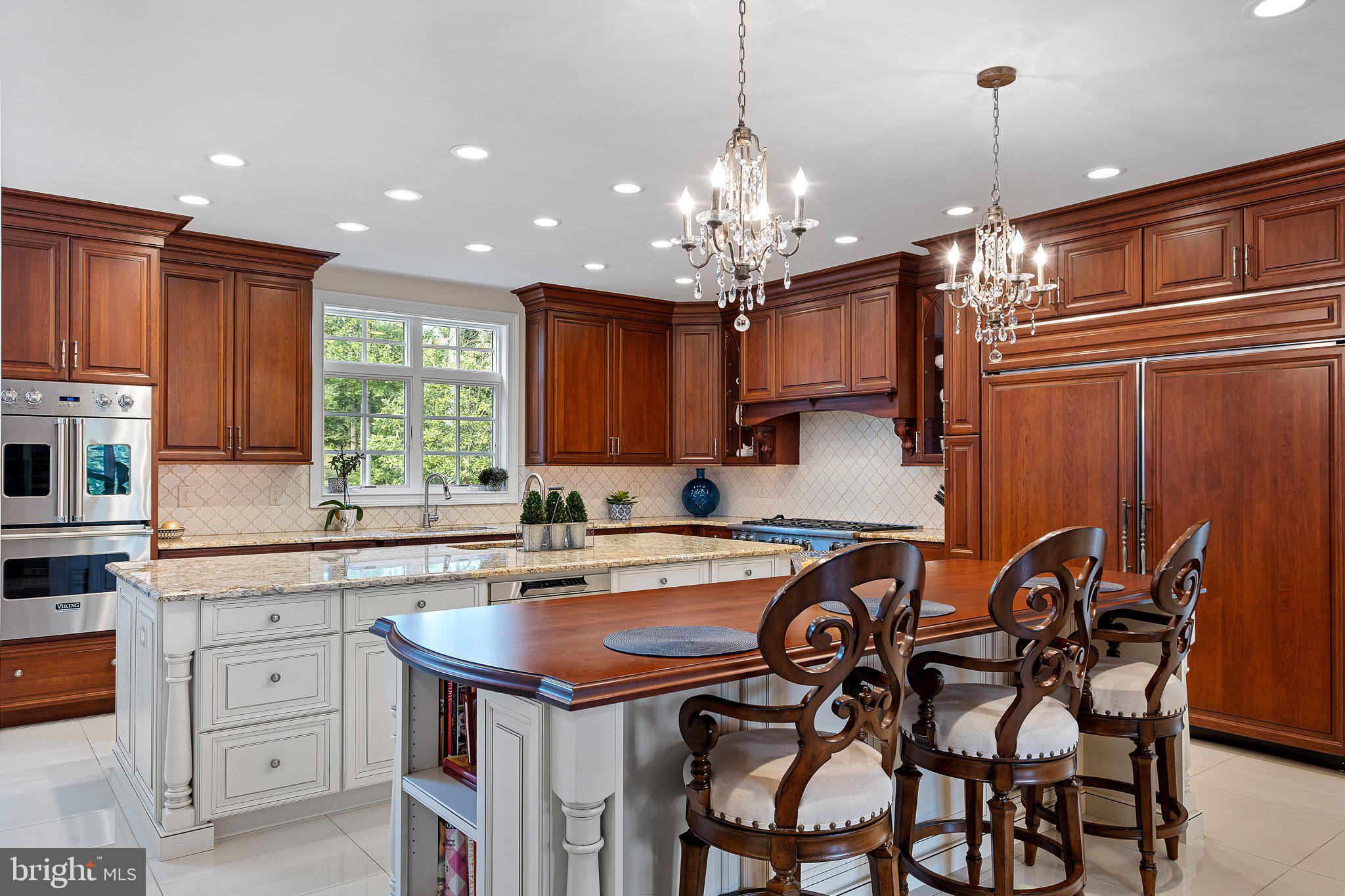 GLENMOORE WOODS - Residential