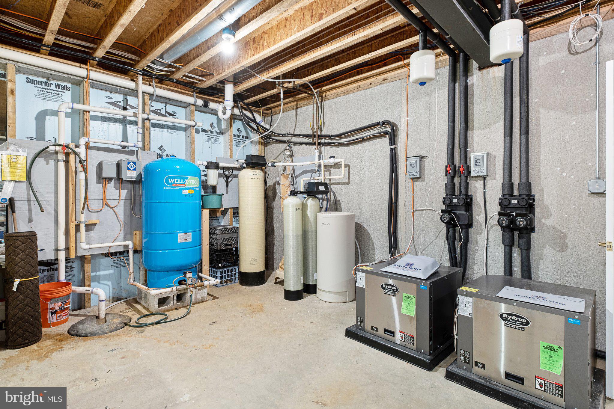 GLENMOORE WOODS - Residential