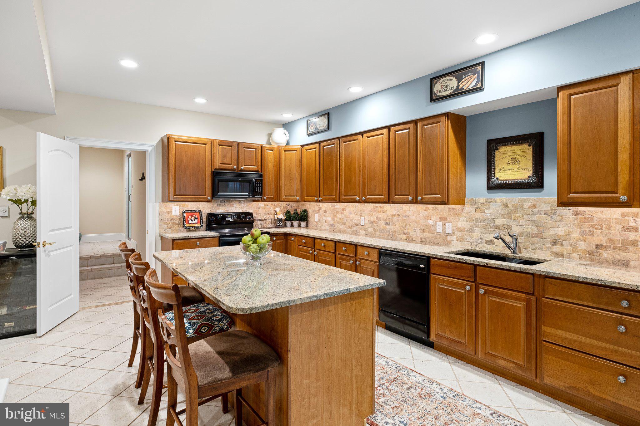 GLENMOORE WOODS - Residential