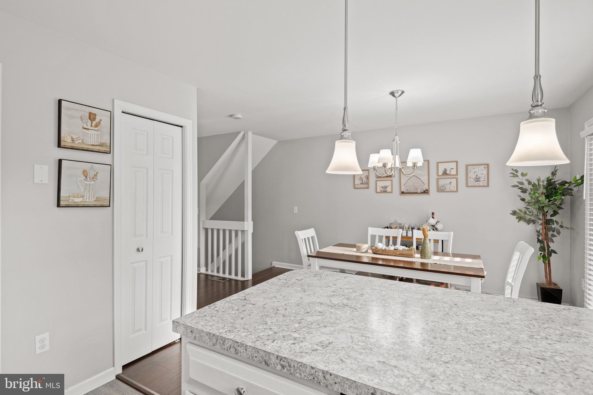 OAK RIDGE COMMONS - Residential