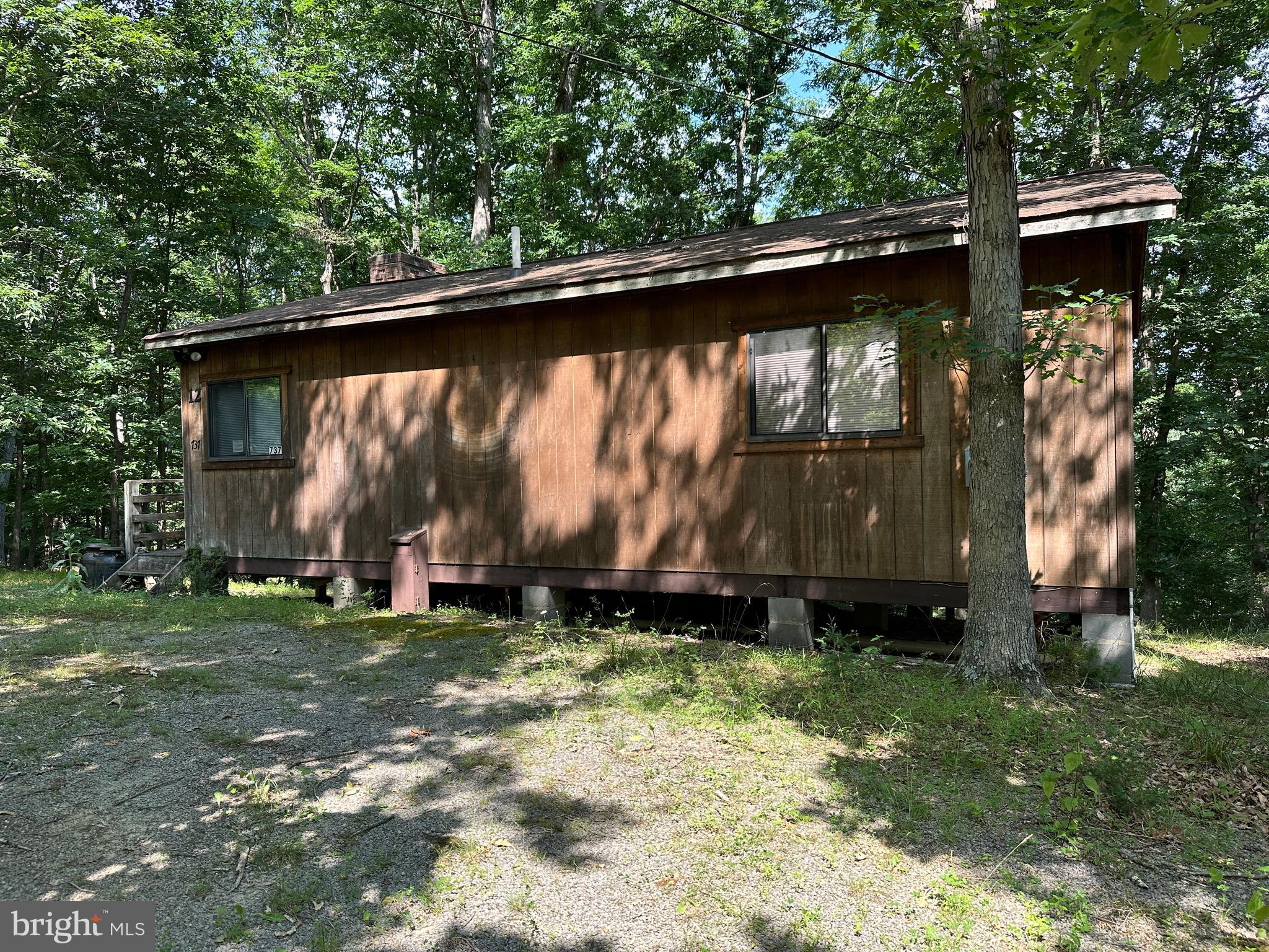 CABIN AT LOST RIVER - Residential