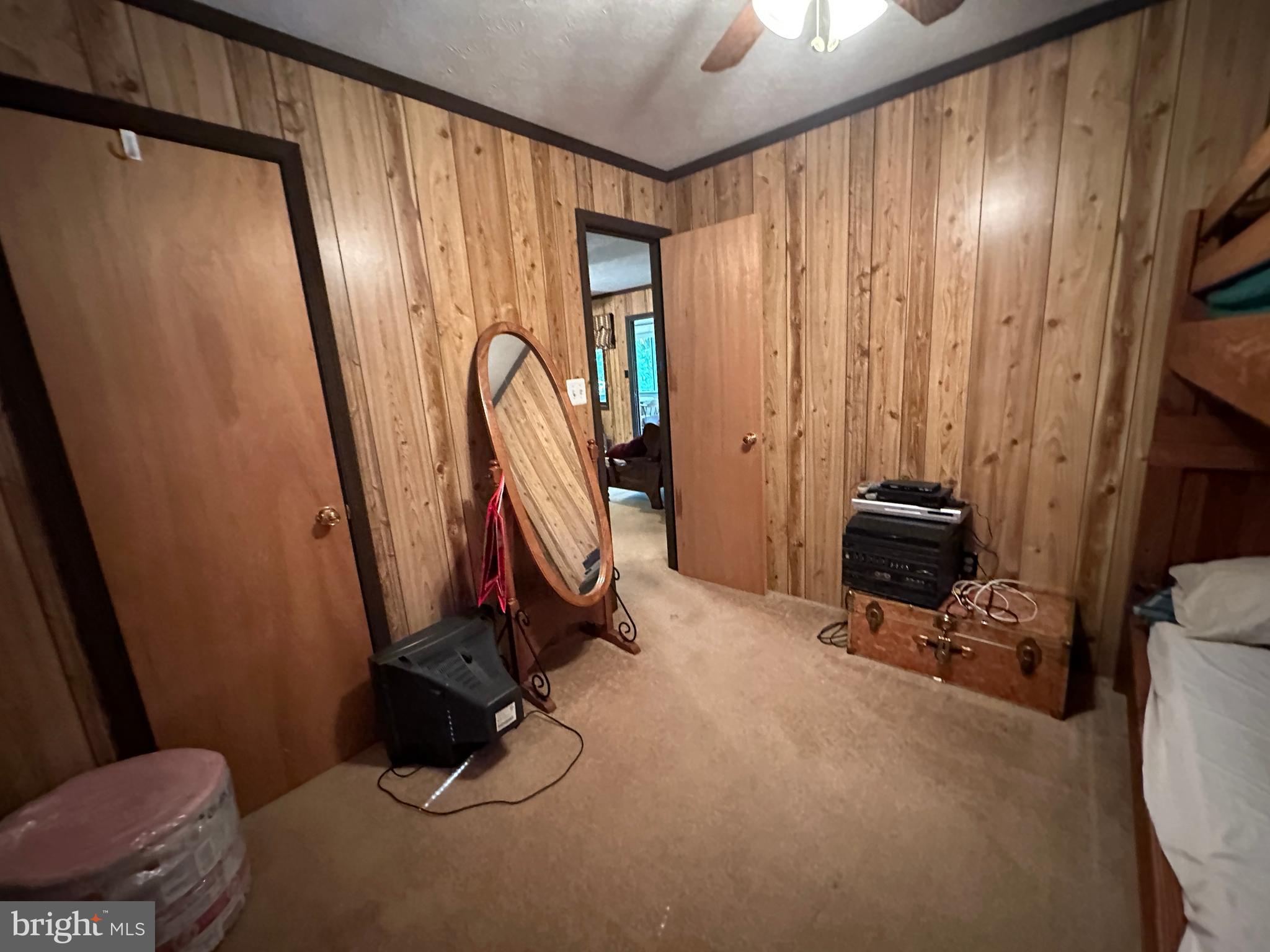 CABIN AT LOST RIVER - Residential