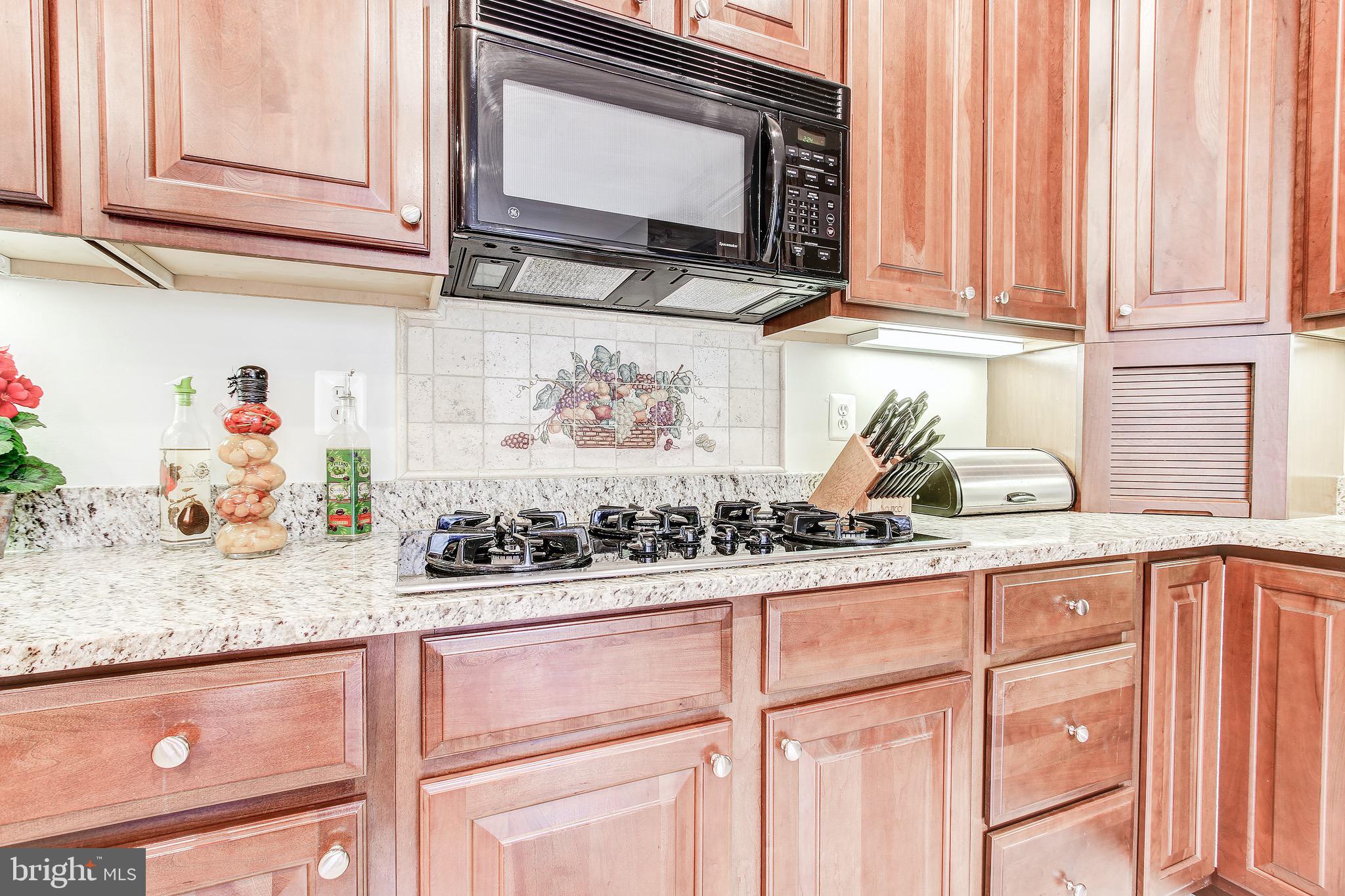 RIVER CREEK - Residential