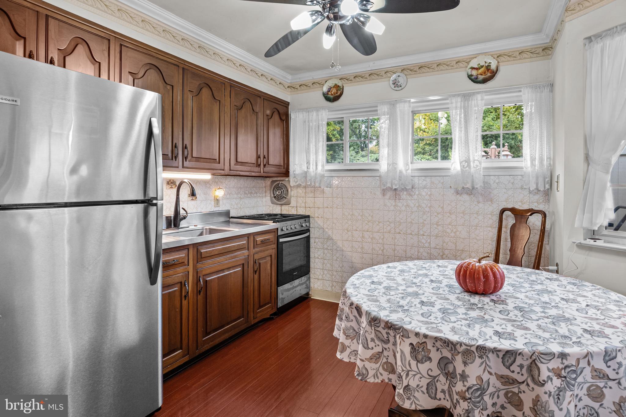 CRABTREE HOLLOW - Residential