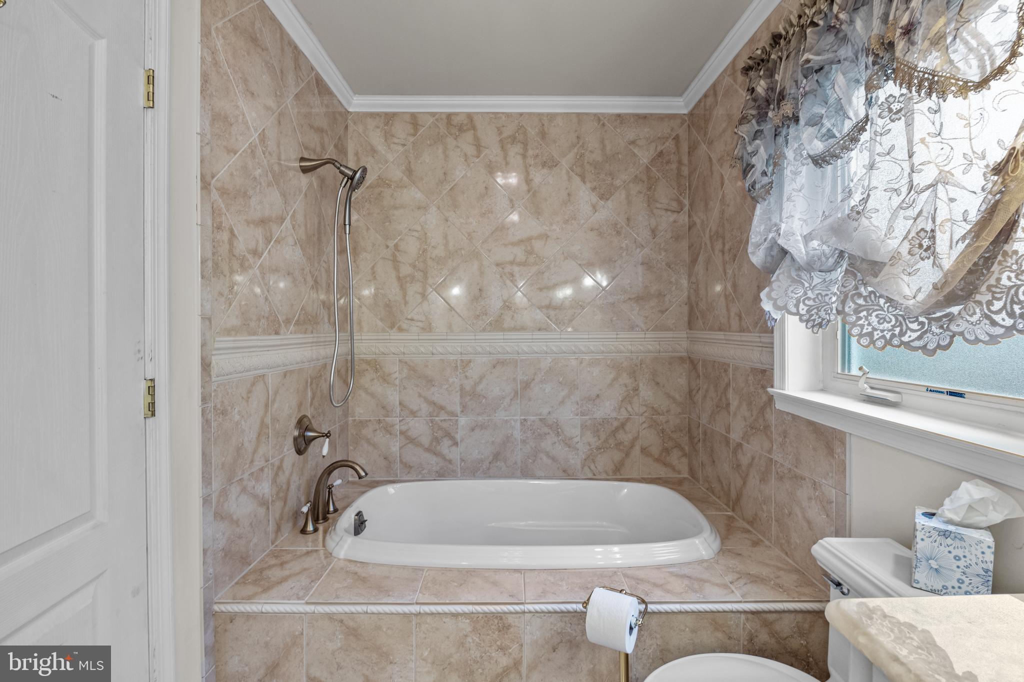 CRABTREE HOLLOW - Residential