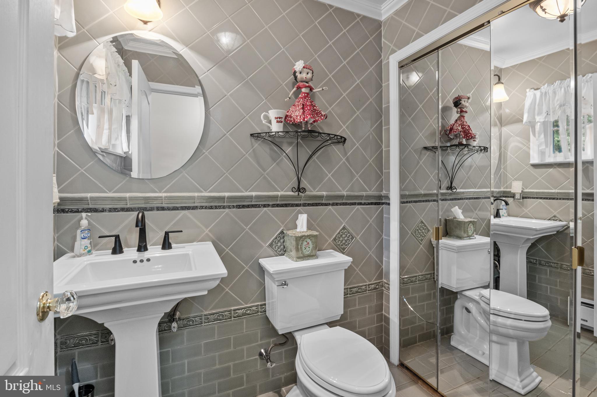 CRABTREE HOLLOW - Residential