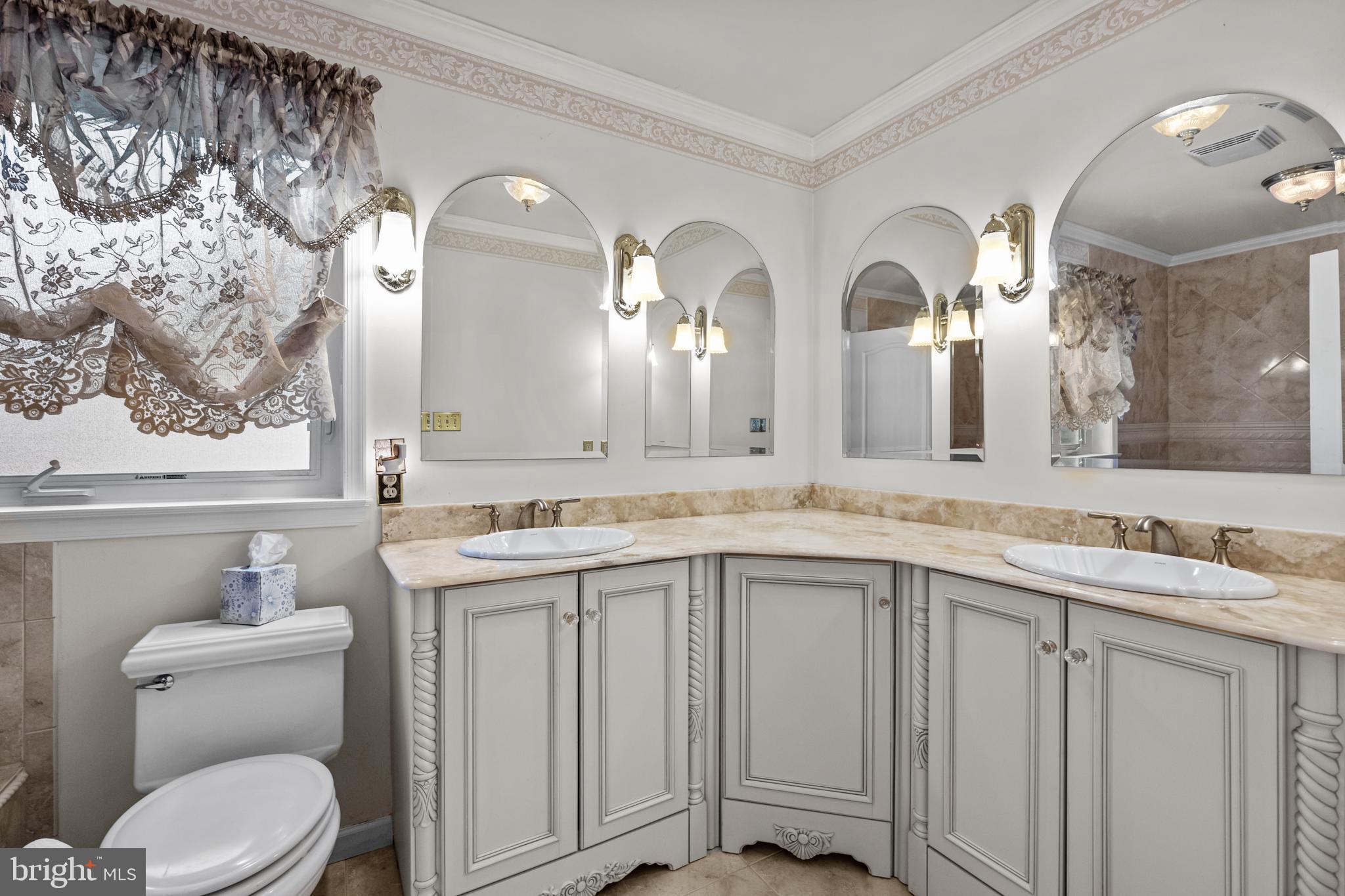 CRABTREE HOLLOW - Residential