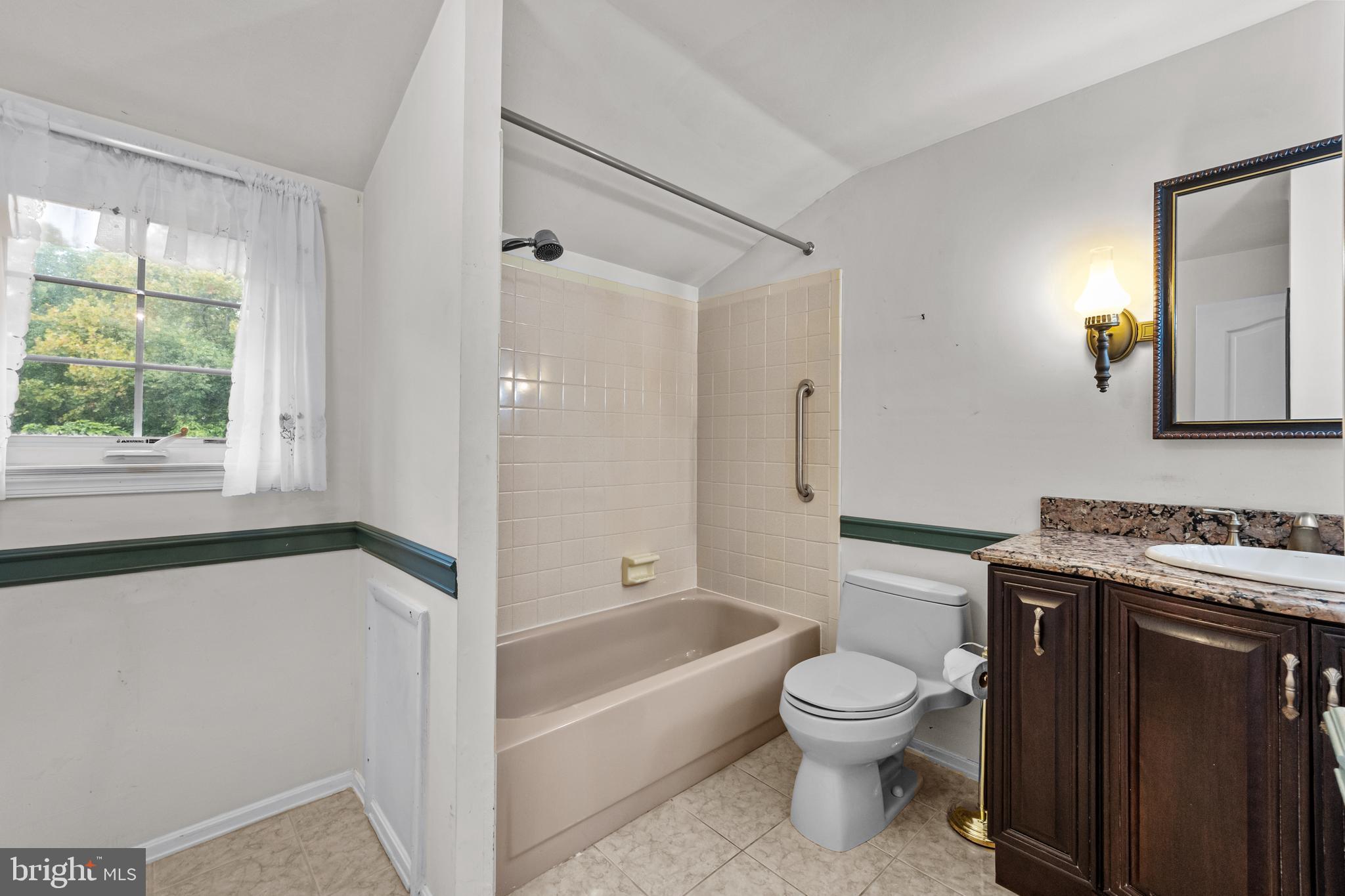 CRABTREE HOLLOW - Residential